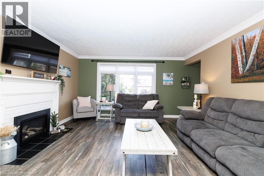 












35 BROOKFIELD Boulevard

,
Dunnville,




Ontario
N1A3G2

