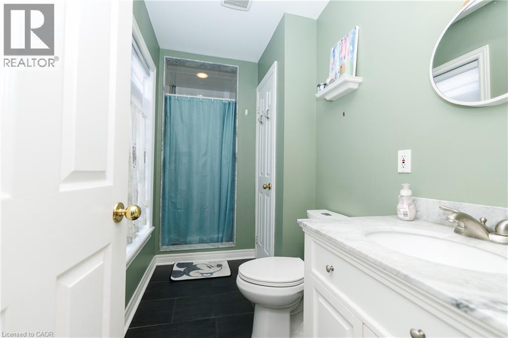 












35 BROOKFIELD Boulevard

,
Dunnville,




Ontario
N1A3G2

