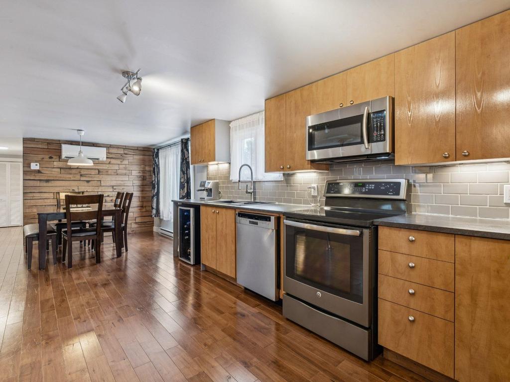 









3520


Rue Gilbert

,
La Plaine (Terrebonne),




QC
J7M2C1

