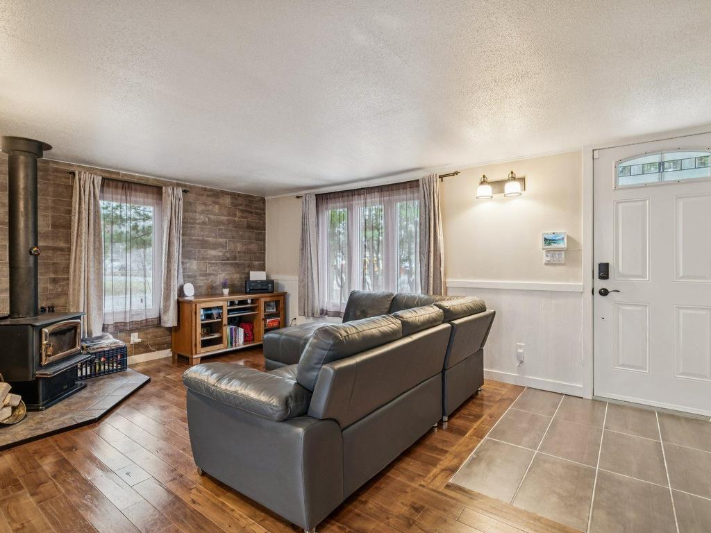 









3520


Rue Gilbert

,
La Plaine (Terrebonne),




QC
J7M2C1

