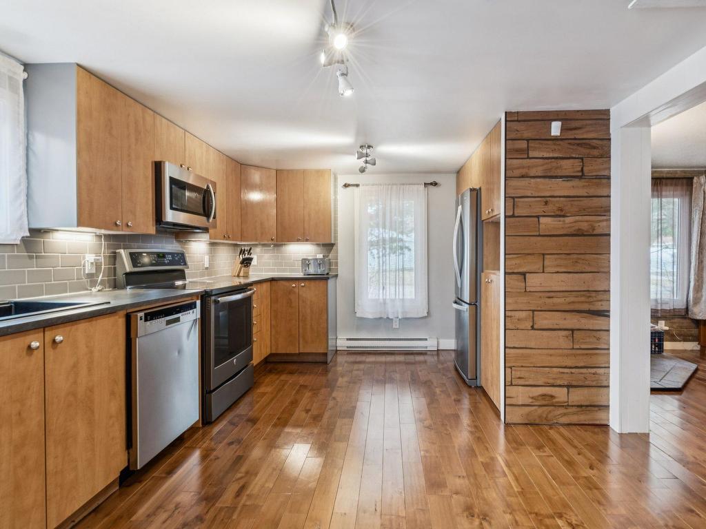 









3520


Rue Gilbert

,
La Plaine (Terrebonne),




QC
J7M2C1

