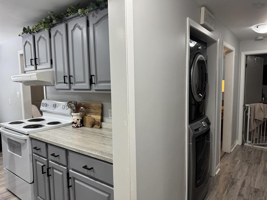 












233 Greenfield Road

,
Murray Siding,




NS
B6L 3M6

