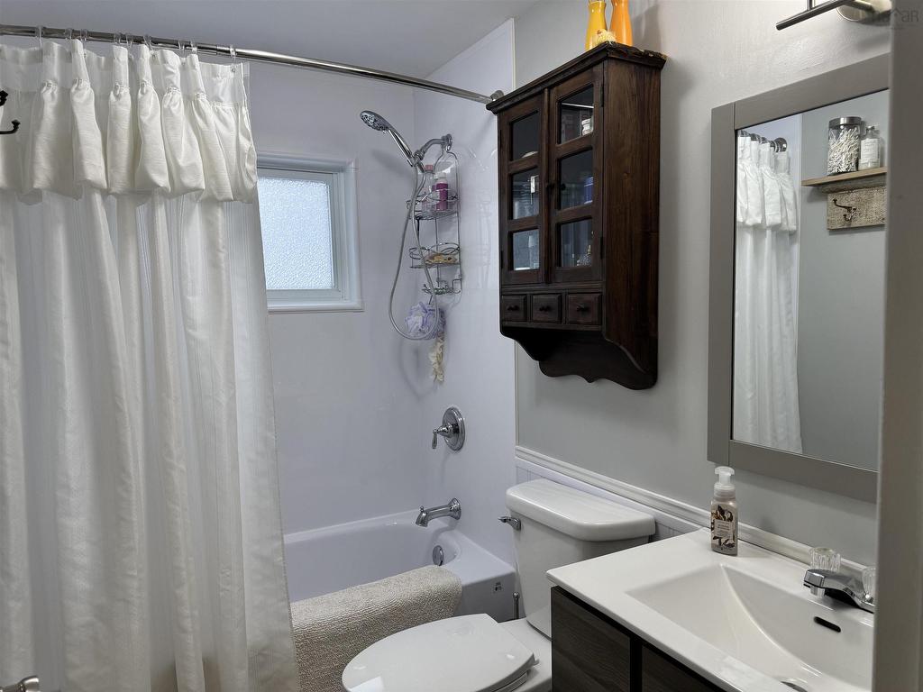 












233 Greenfield Road

,
Murray Siding,




NS
B6L 3M6

