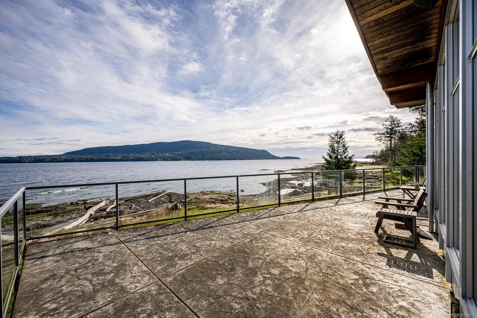 









3870


East

Rd,
Denman Island,




BC
V0R 1T0

