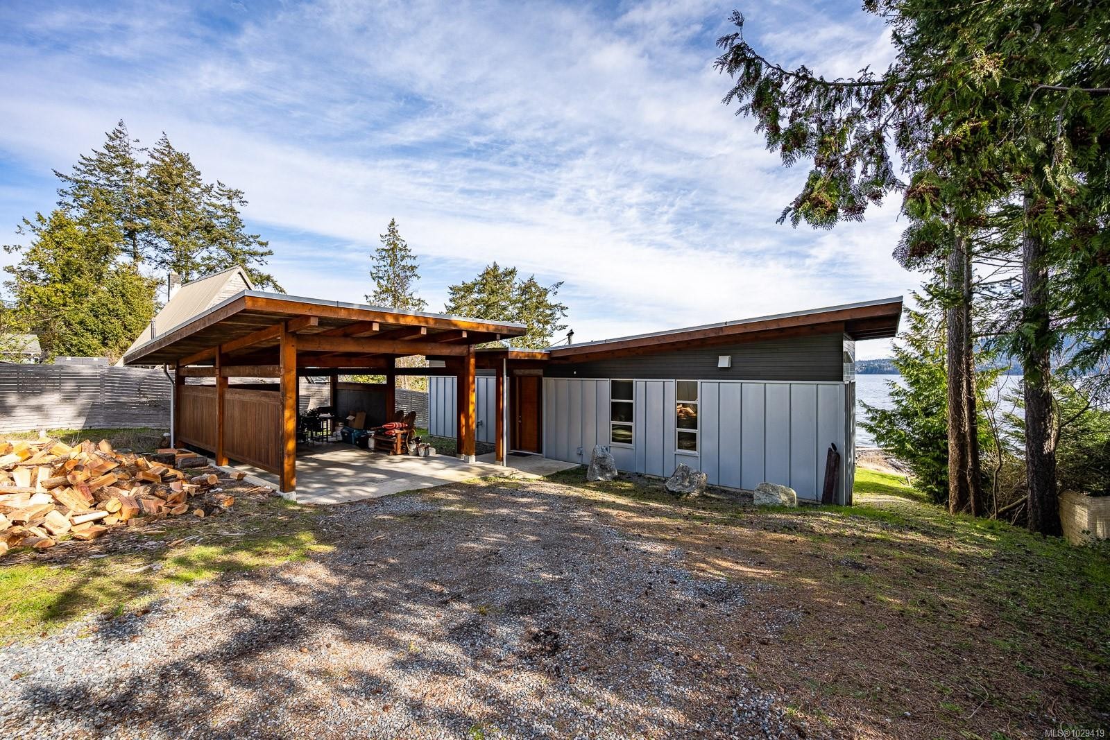 









3870


East

Rd,
Denman Island,




BC
V0R 1T0

