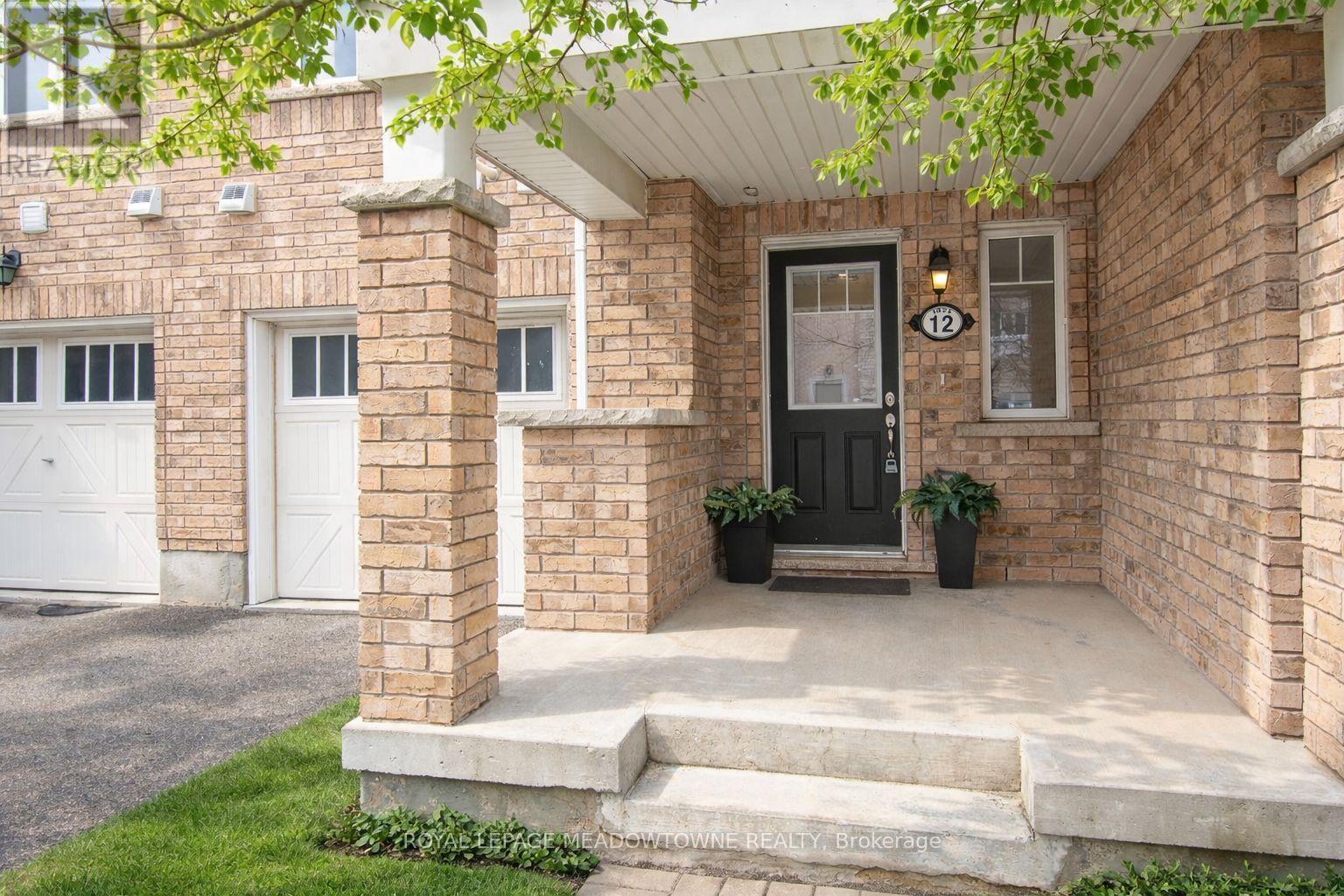 












12 - 1025 NADALIN HEIGHTS

,
Milton,




Ontario
L9T8R3


