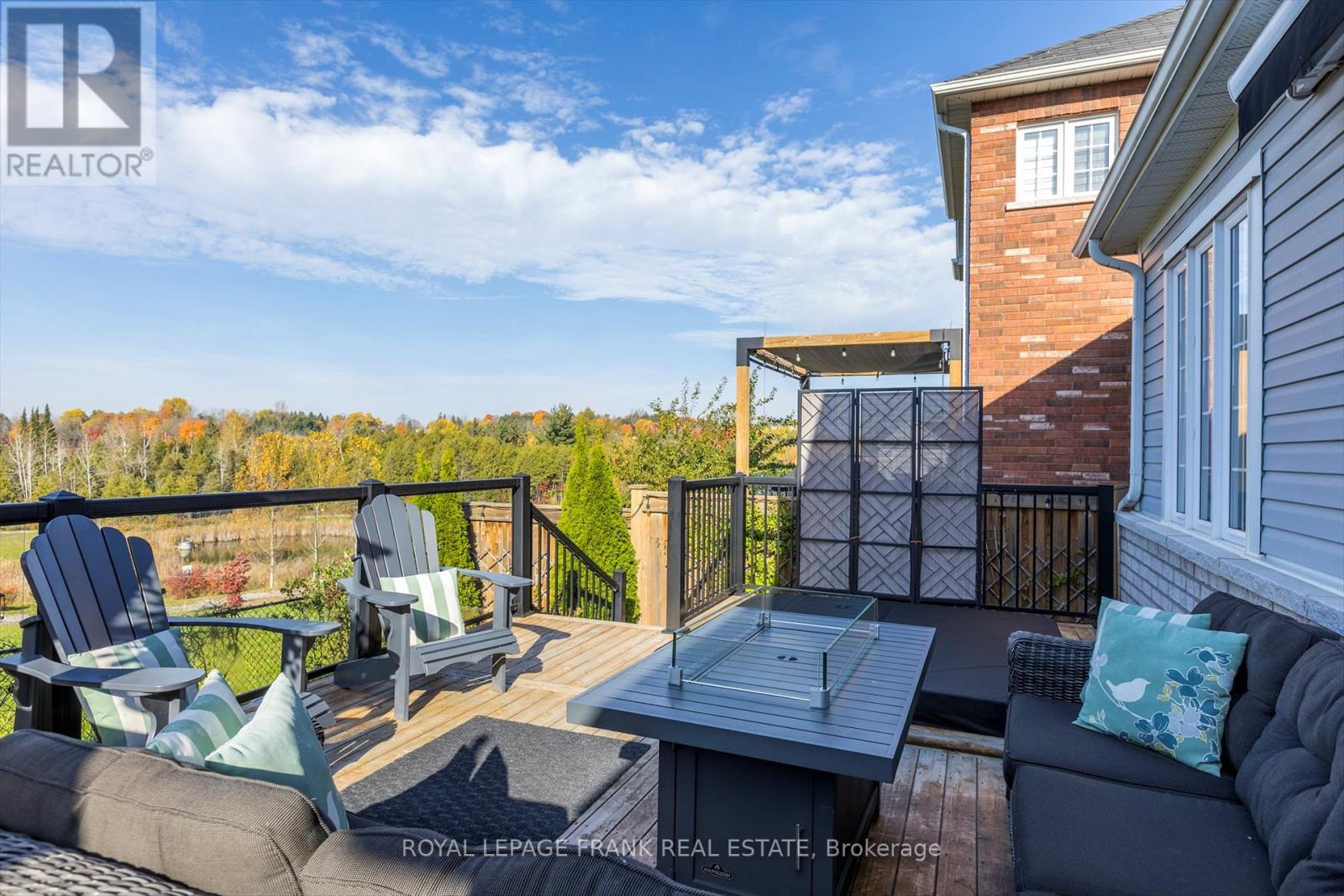 












2 RICHARD EASON COURT

,
Otonabee-South Monaghan,




Ontario
K9J0G4

