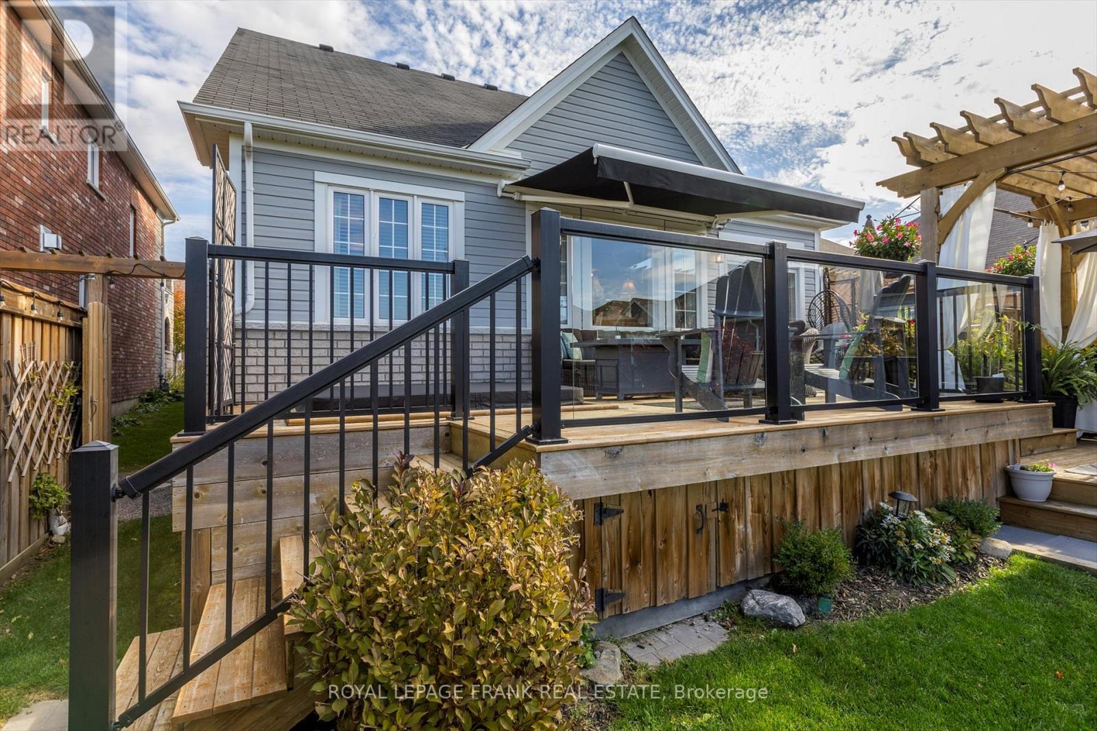 












2 RICHARD EASON COURT

,
Otonabee-South Monaghan,




Ontario
K9J0G4


