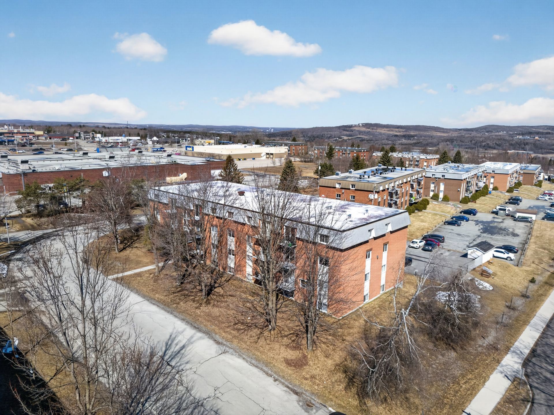 









915

 - 950


Rue des Blés

,
Sherbrooke (Fleurimont),




QC
J1E3J8

