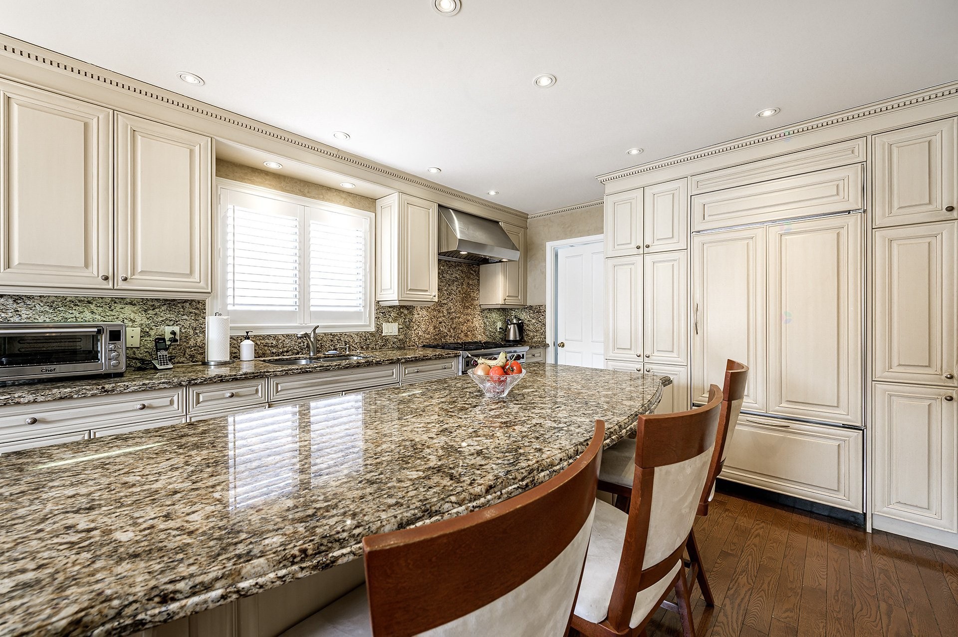 









114


Rue Ryan

,
Dollard-des-Ormeaux,




QC
H9A3C4

