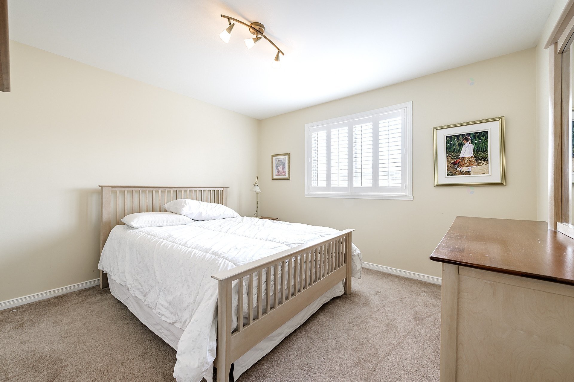 









114


Rue Ryan

,
Dollard-des-Ormeaux,




QC
H9A3C4

