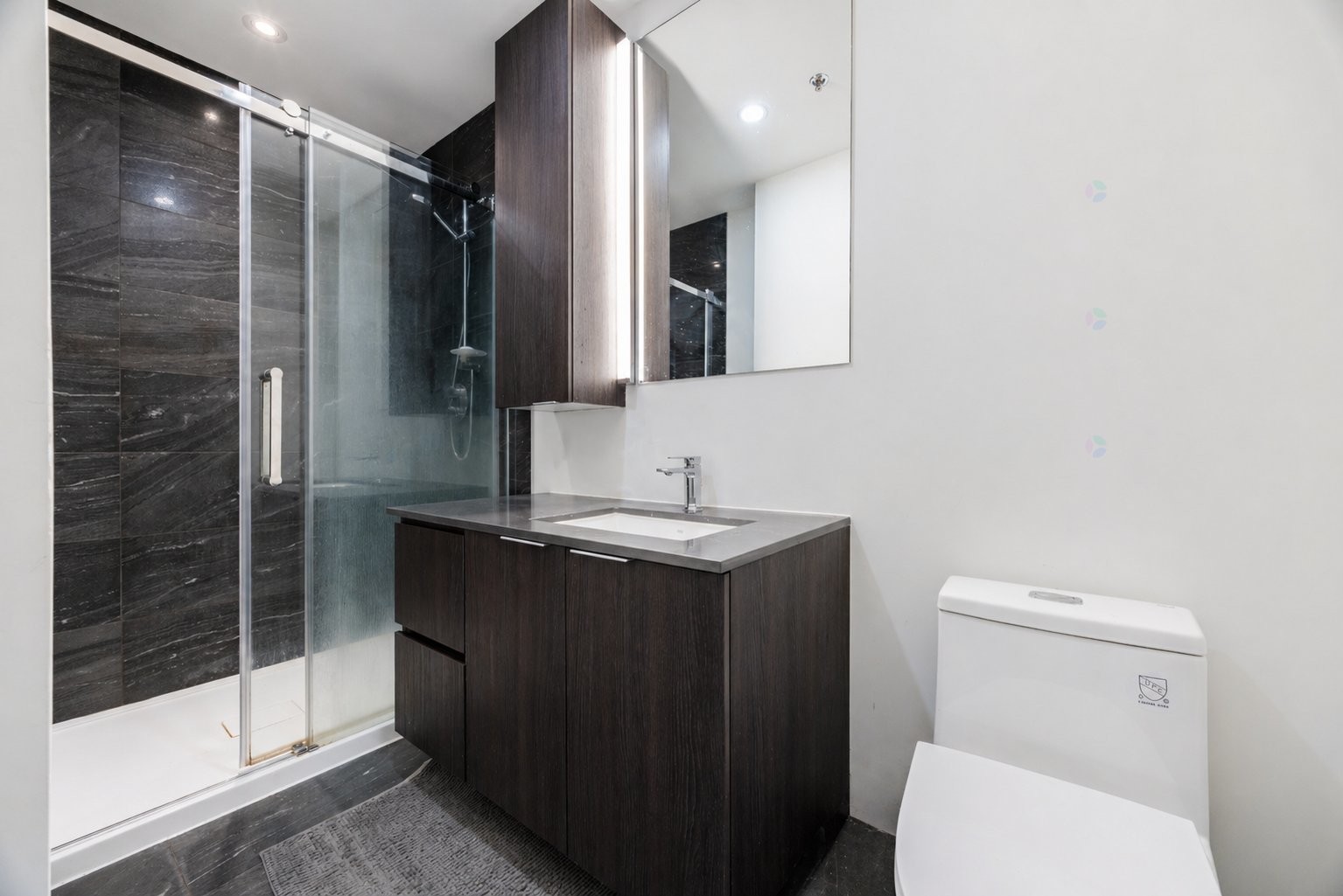 









385


Rue St-Martin

, 207,
Montréal (Le Sud-Ouest),




QC
H3J0C6


