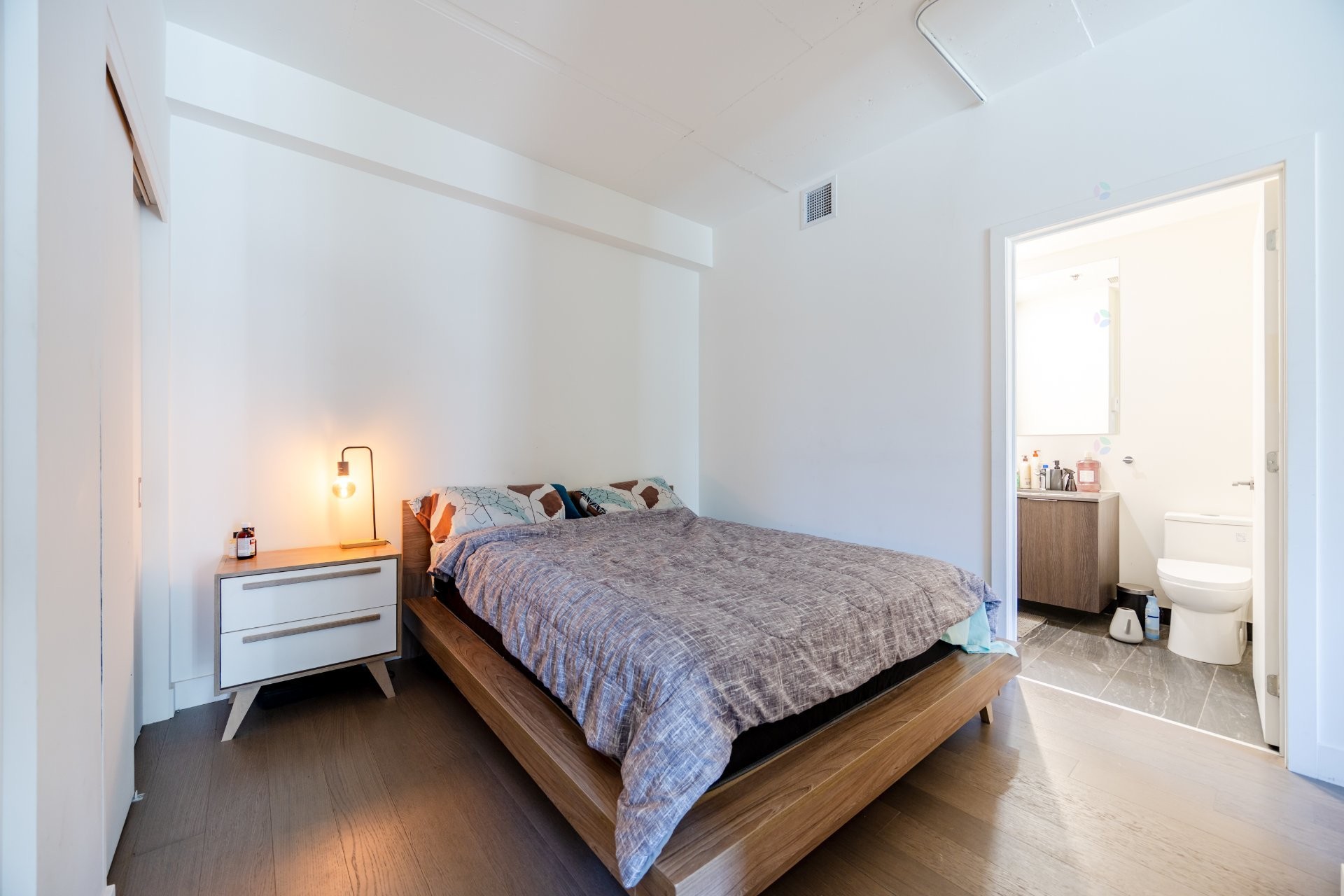 









385


Rue St-Martin

, 207,
Montréal (Le Sud-Ouest),




QC
H3J0C6

