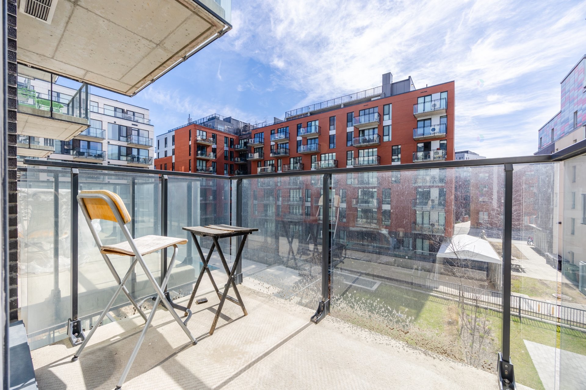 









385


Rue St-Martin

, 305,
Montréal (Le Sud-Ouest),




QC
H3J0C6

