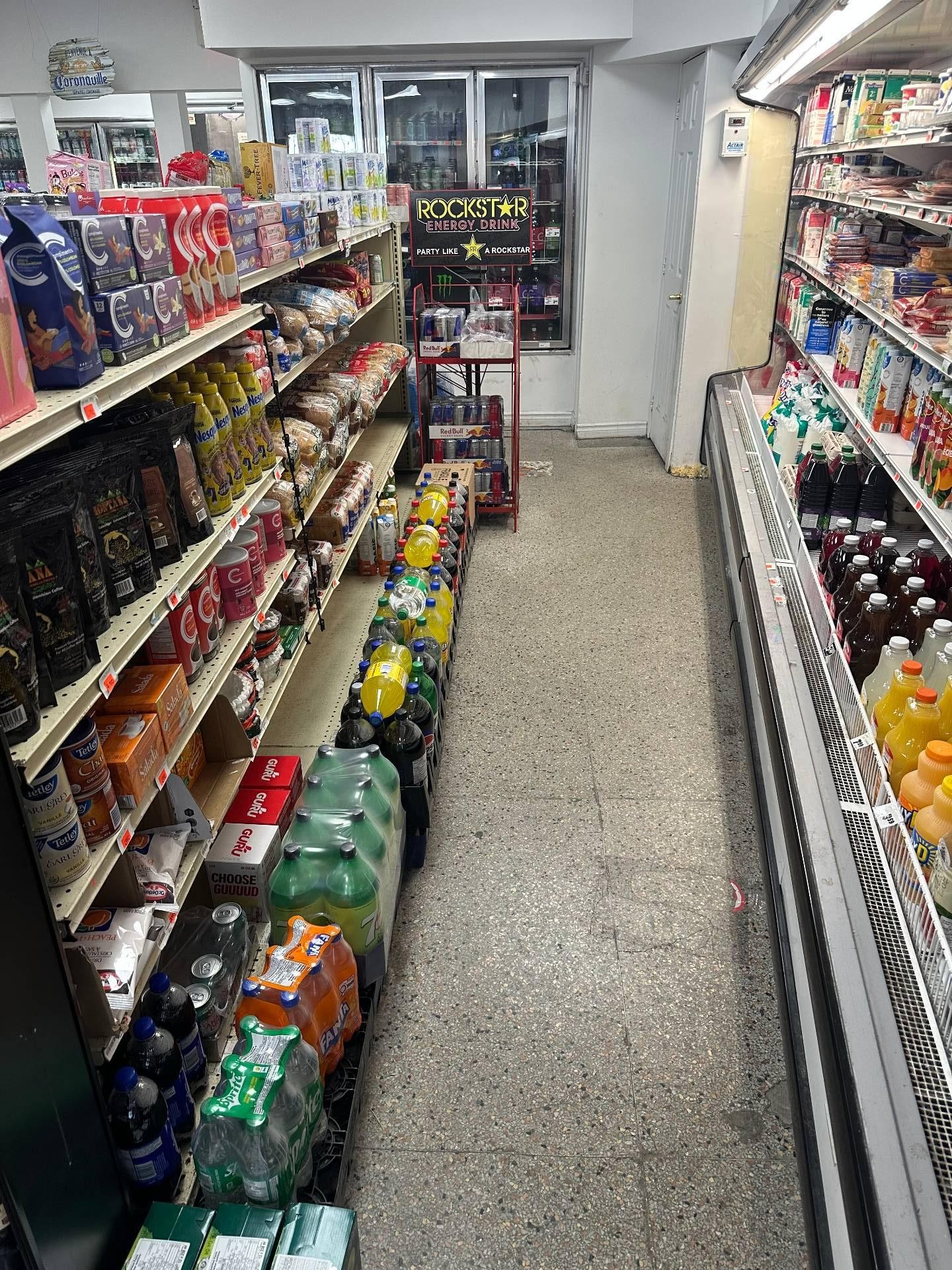 









3860


Av. Laurier E.

,
Montréal (Rosemont/La Petite-Patrie),




QC
H1X1W1

