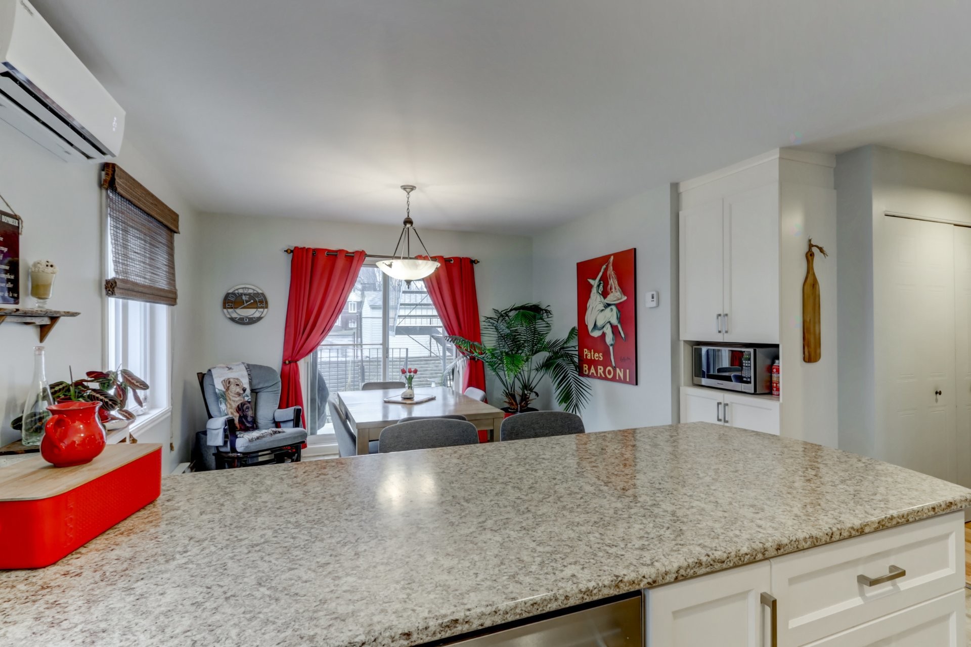 









222

 - 226


Rue des Primevères

,
Sainte-Thérèse,




QC
J7E5L2

