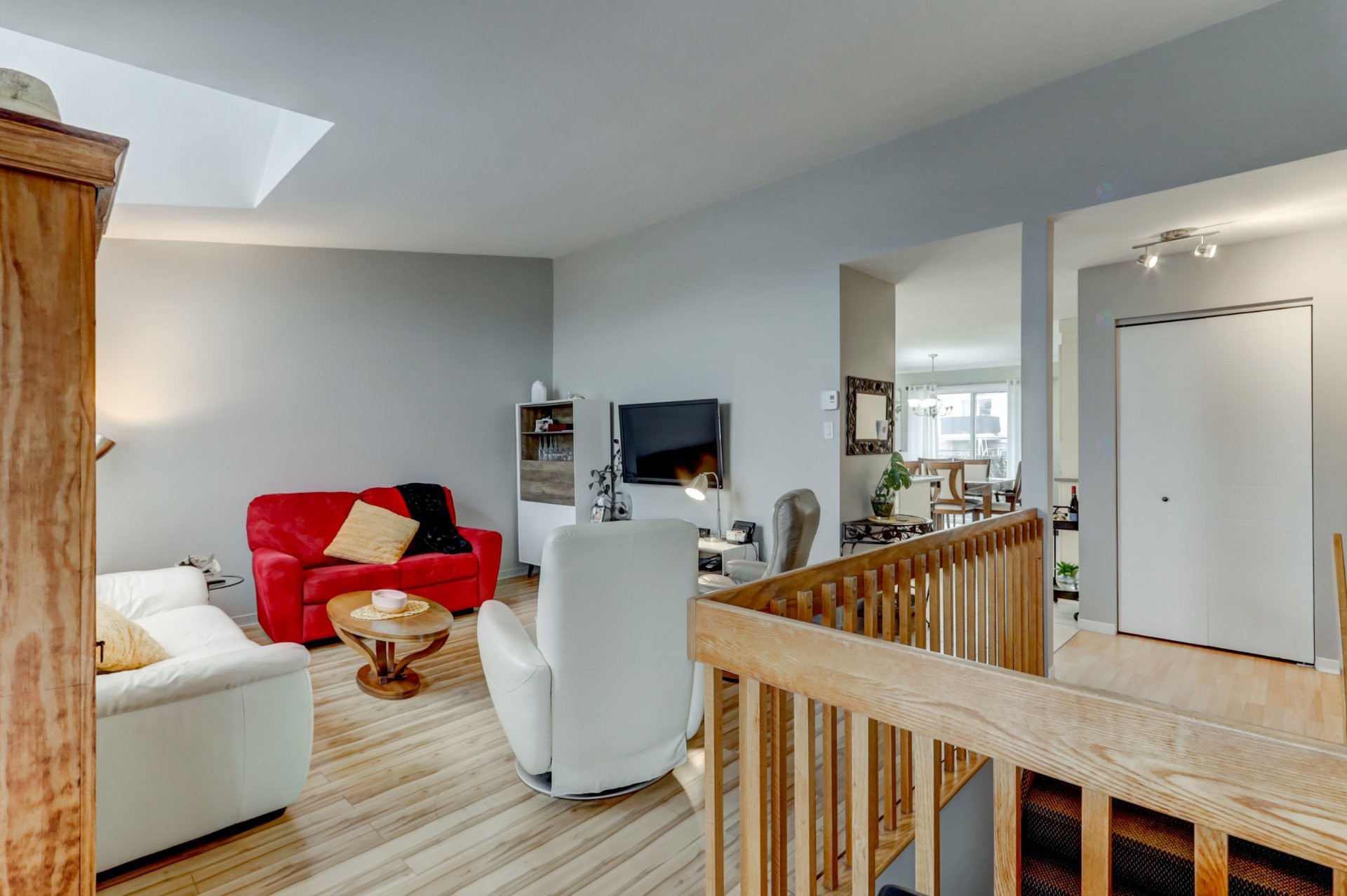 









222

 - 226


Rue des Primevères

,
Sainte-Thérèse,




QC
J7E5L2

