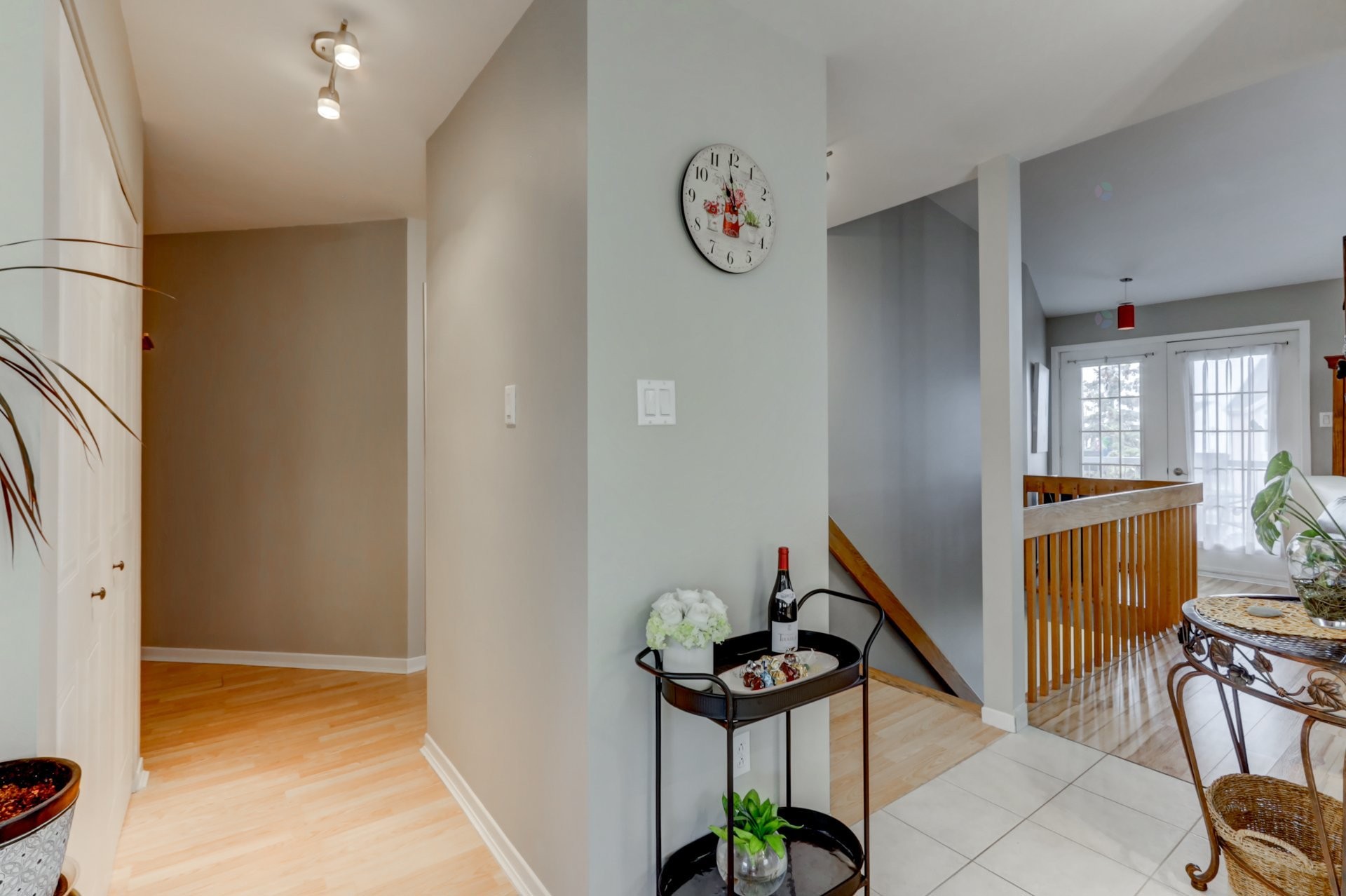 









222

 - 226


Rue des Primevères

,
Sainte-Thérèse,




QC
J7E5L2

