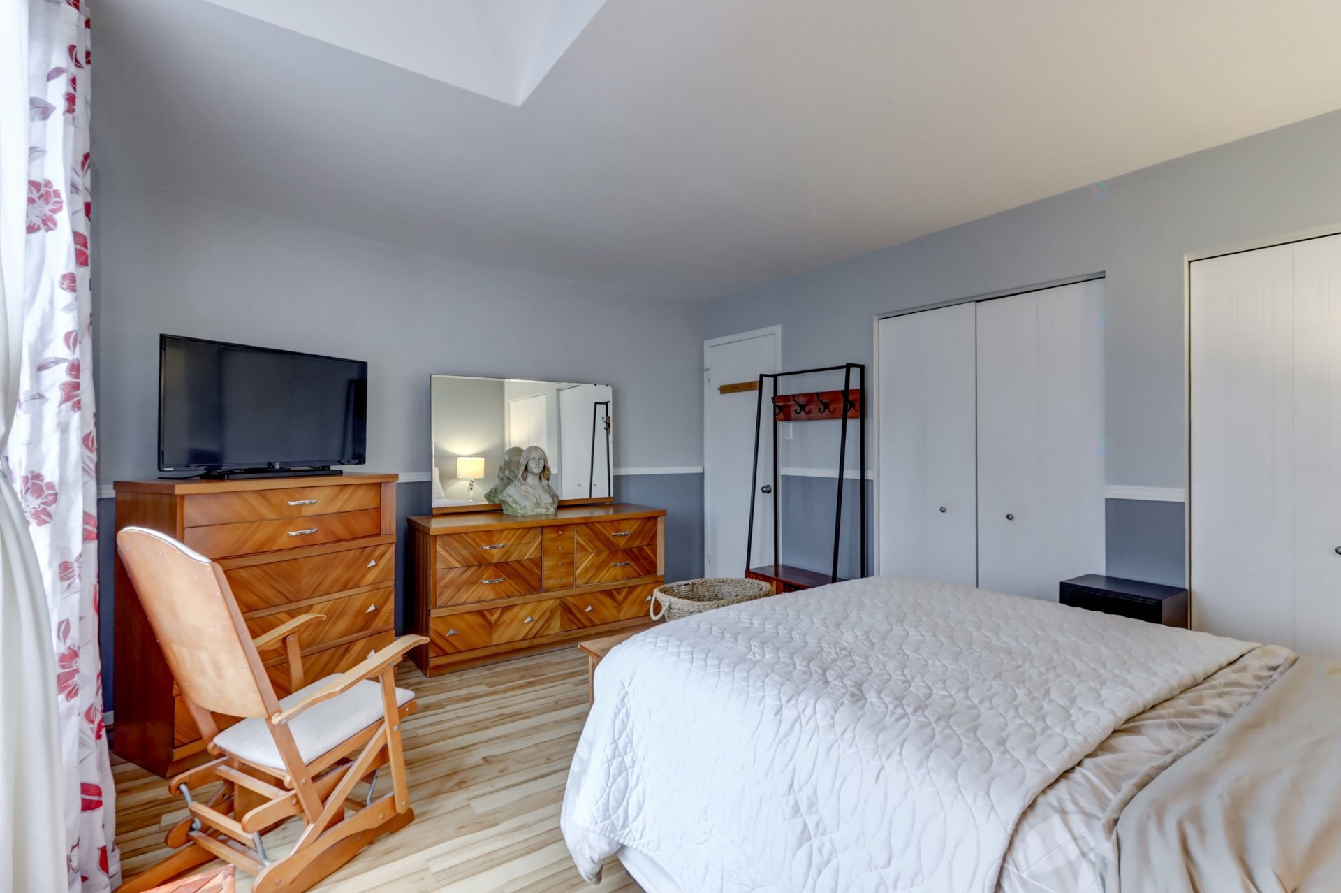 









222

 - 226


Rue des Primevères

,
Sainte-Thérèse,




QC
J7E5L2

