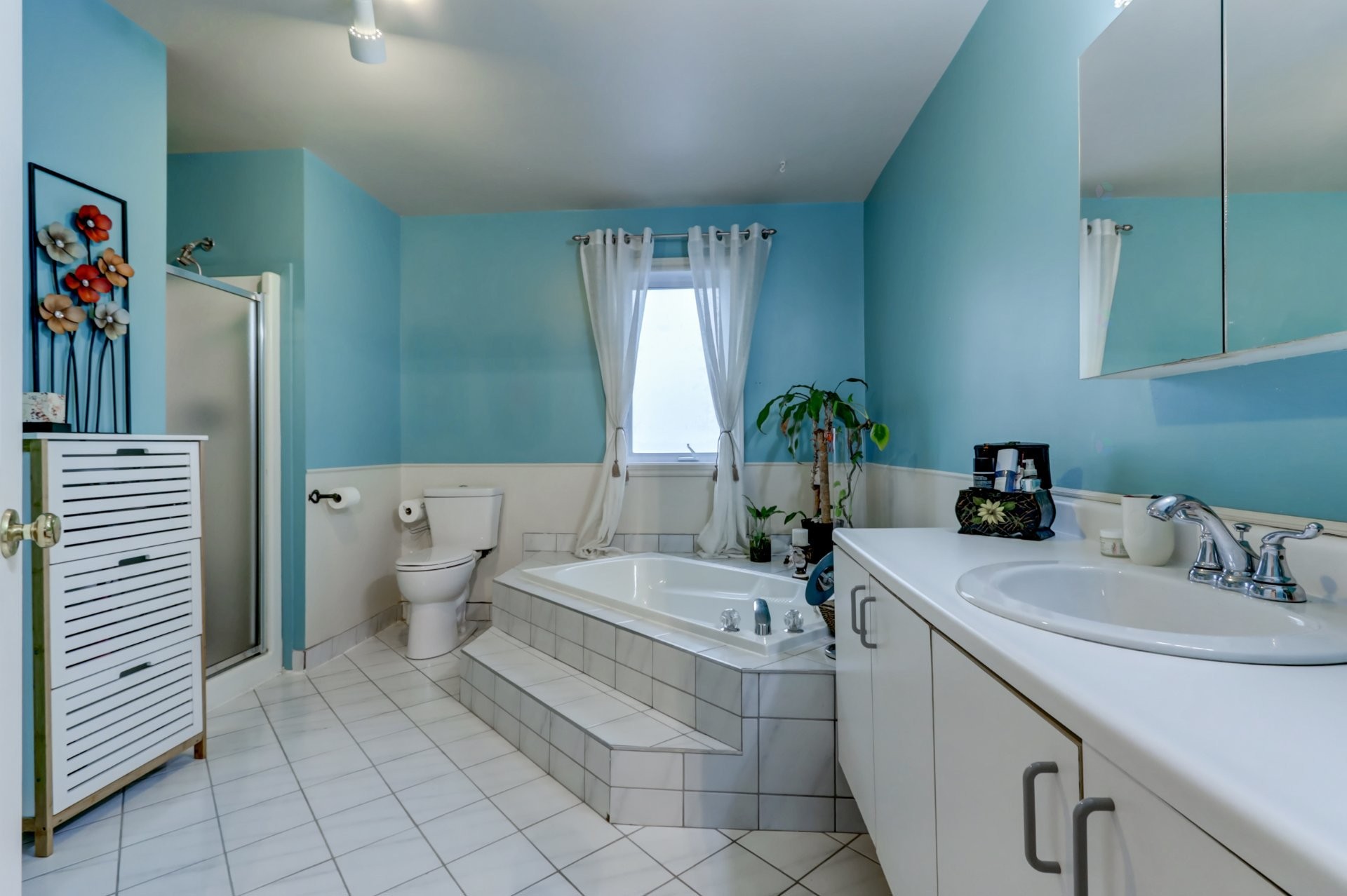 









222

 - 226


Rue des Primevères

,
Sainte-Thérèse,




QC
J7E5L2

