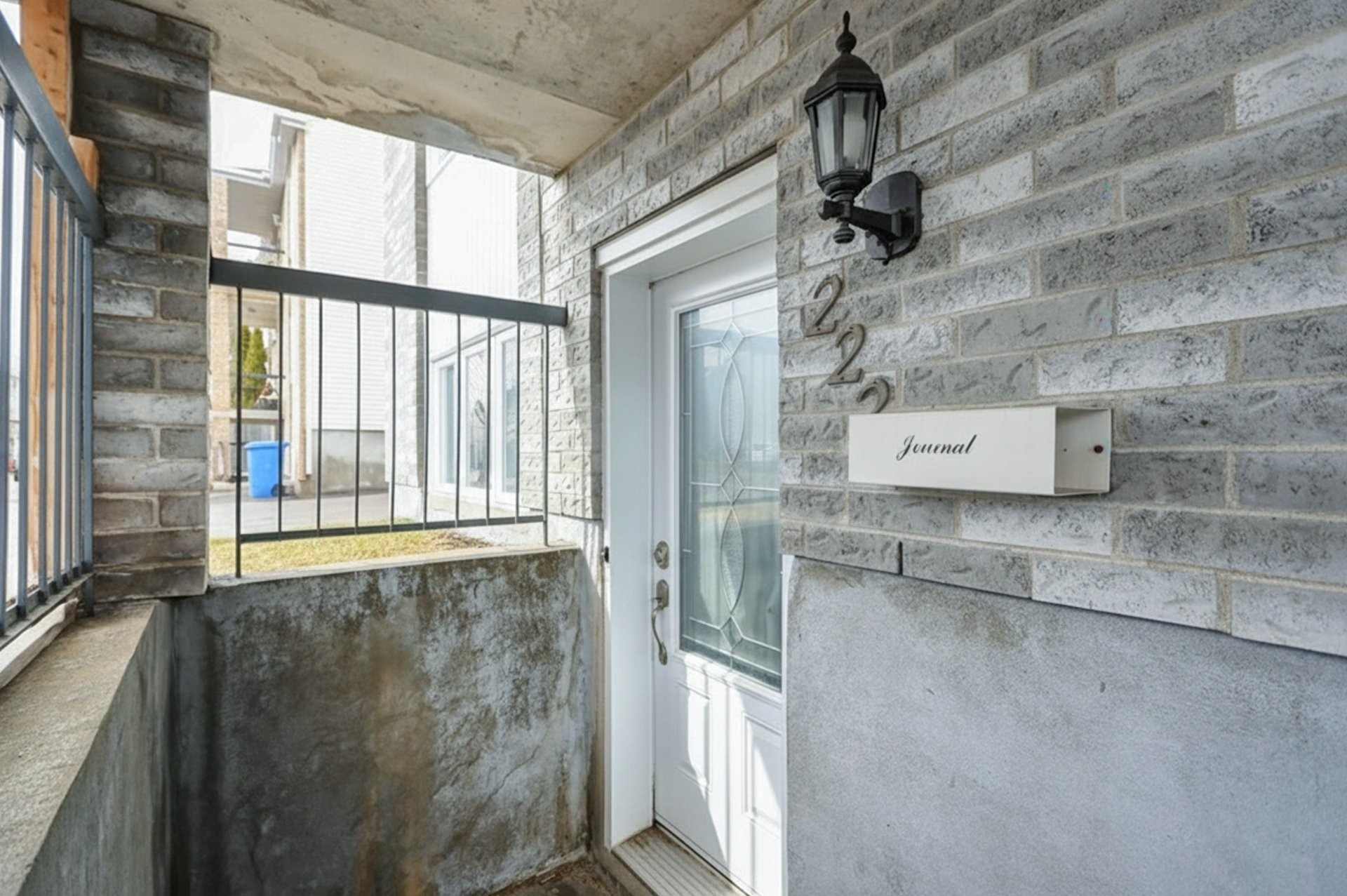 









222

 - 226


Rue des Primevères

,
Sainte-Thérèse,




QC
J7E5L2

