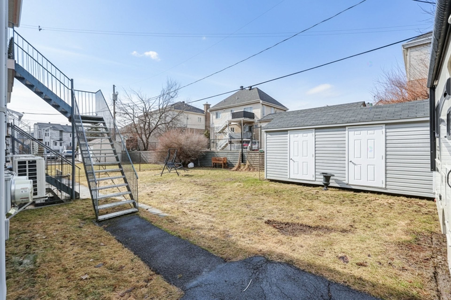 









222

 - 226


Rue des Primevères

,
Sainte-Thérèse,




QC
J7E5L2

