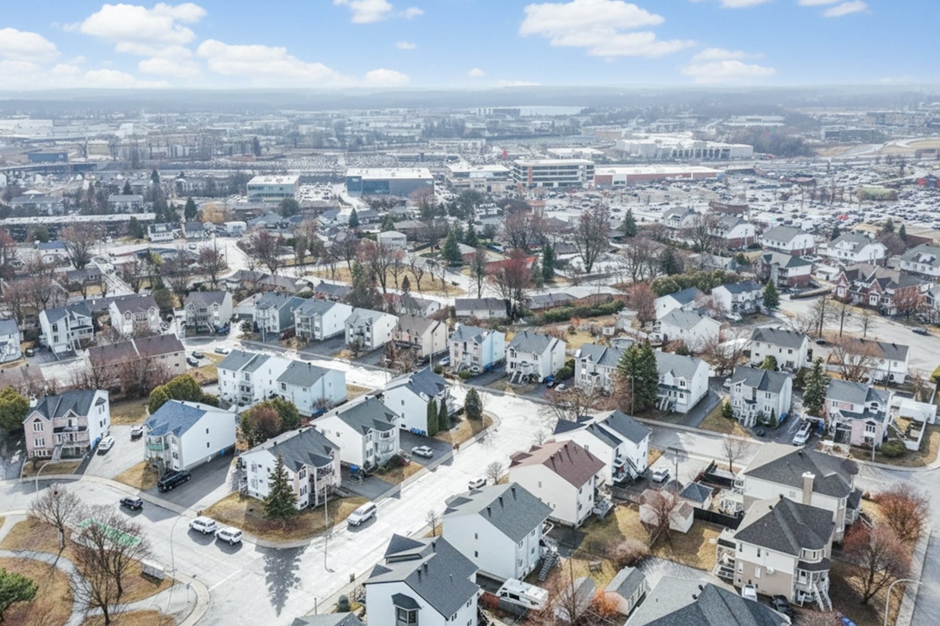 









222

 - 226


Rue des Primevères

,
Sainte-Thérèse,




QC
J7E5L2

