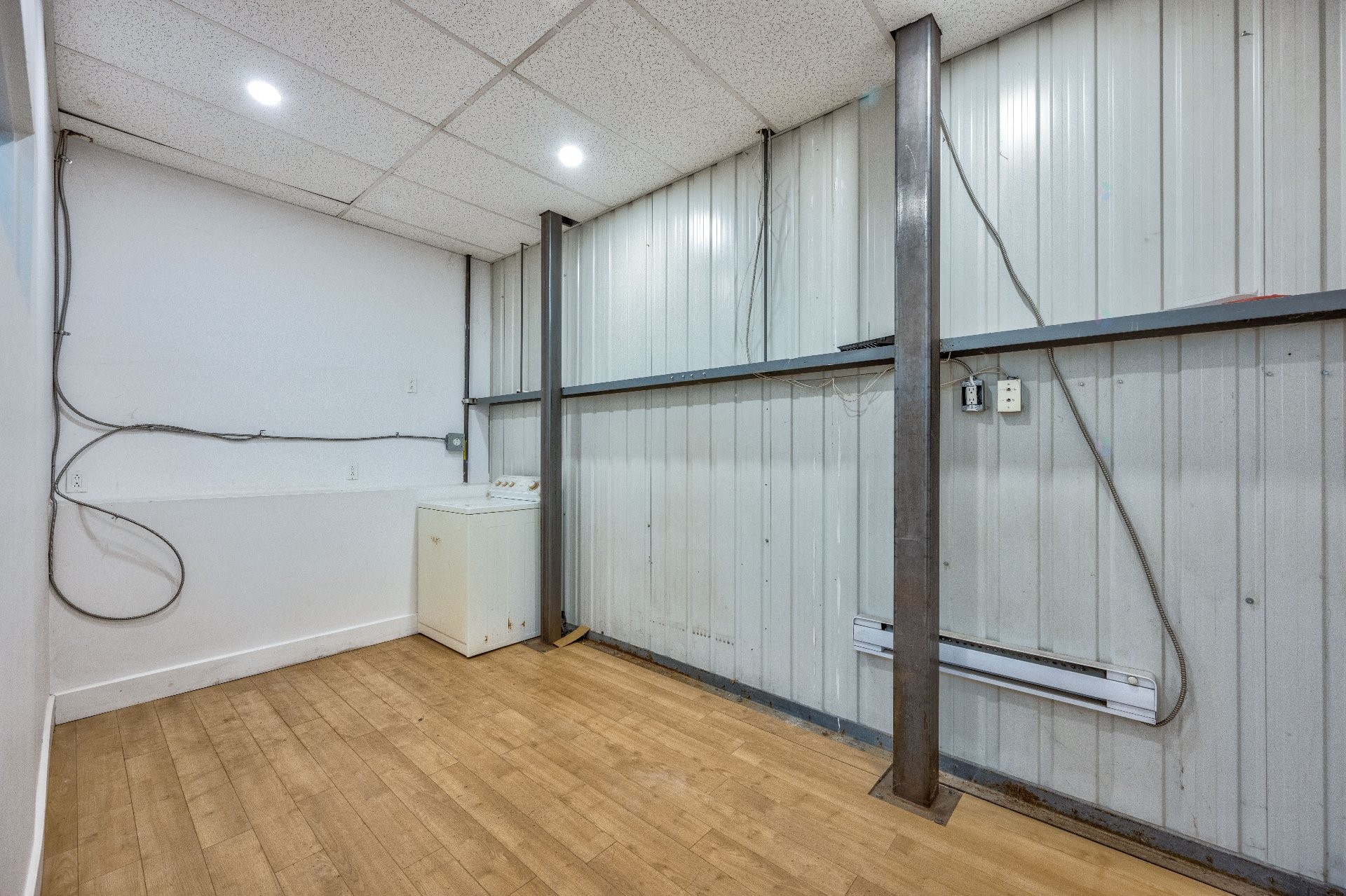 









40


Rue Omer-DeSerres

, 106,
Blainville,




QC
J7C5H2

