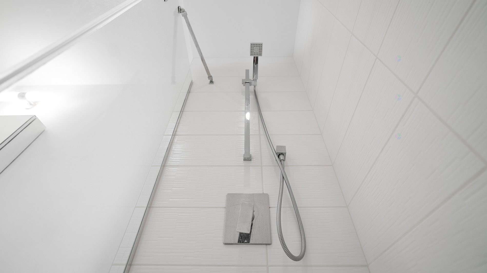 









405


Rue de la Concorde

, 2001,
Montréal (Ville-Marie),




QC
H3A0H1

