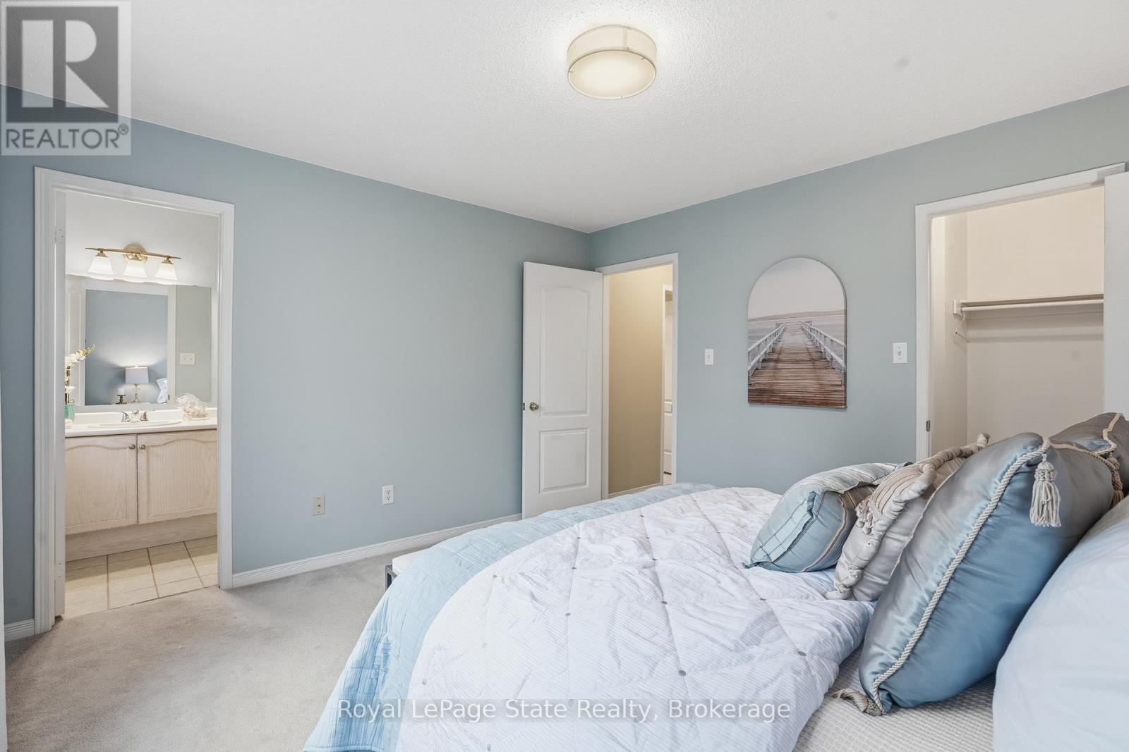 












38 - 2665 THOMAS STREET

,
Mississauga (Central Erin Mills),




Ontario
L5M6G4

