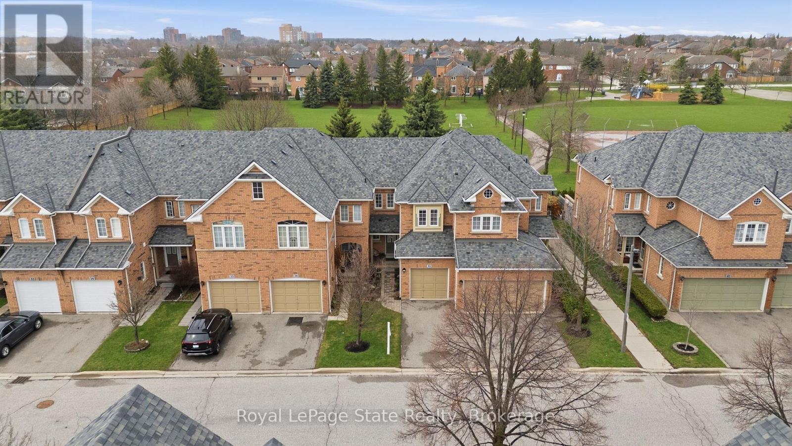 












38 - 2665 THOMAS STREET

,
Mississauga (Central Erin Mills),




Ontario
L5M6G4

