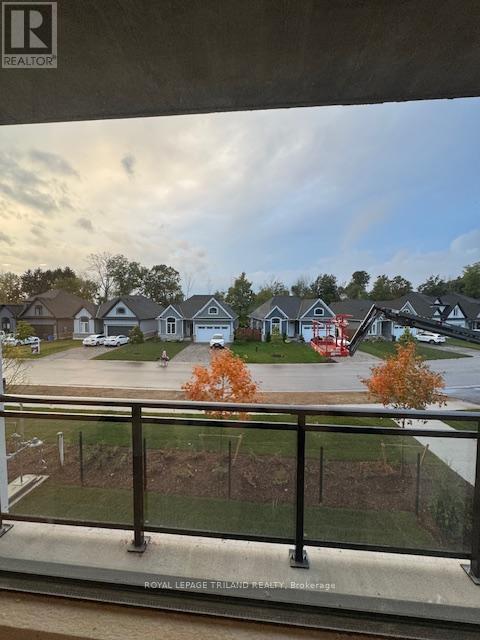 












203 - 16 COMPASS TRAIL N

,
Central Elgin,




Ontario
N5L0A5

