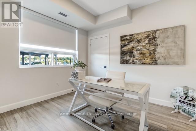 












204 - 16 COMPASS TRAIL N

,
Central Elgin,




Ontario
N5L0A5

