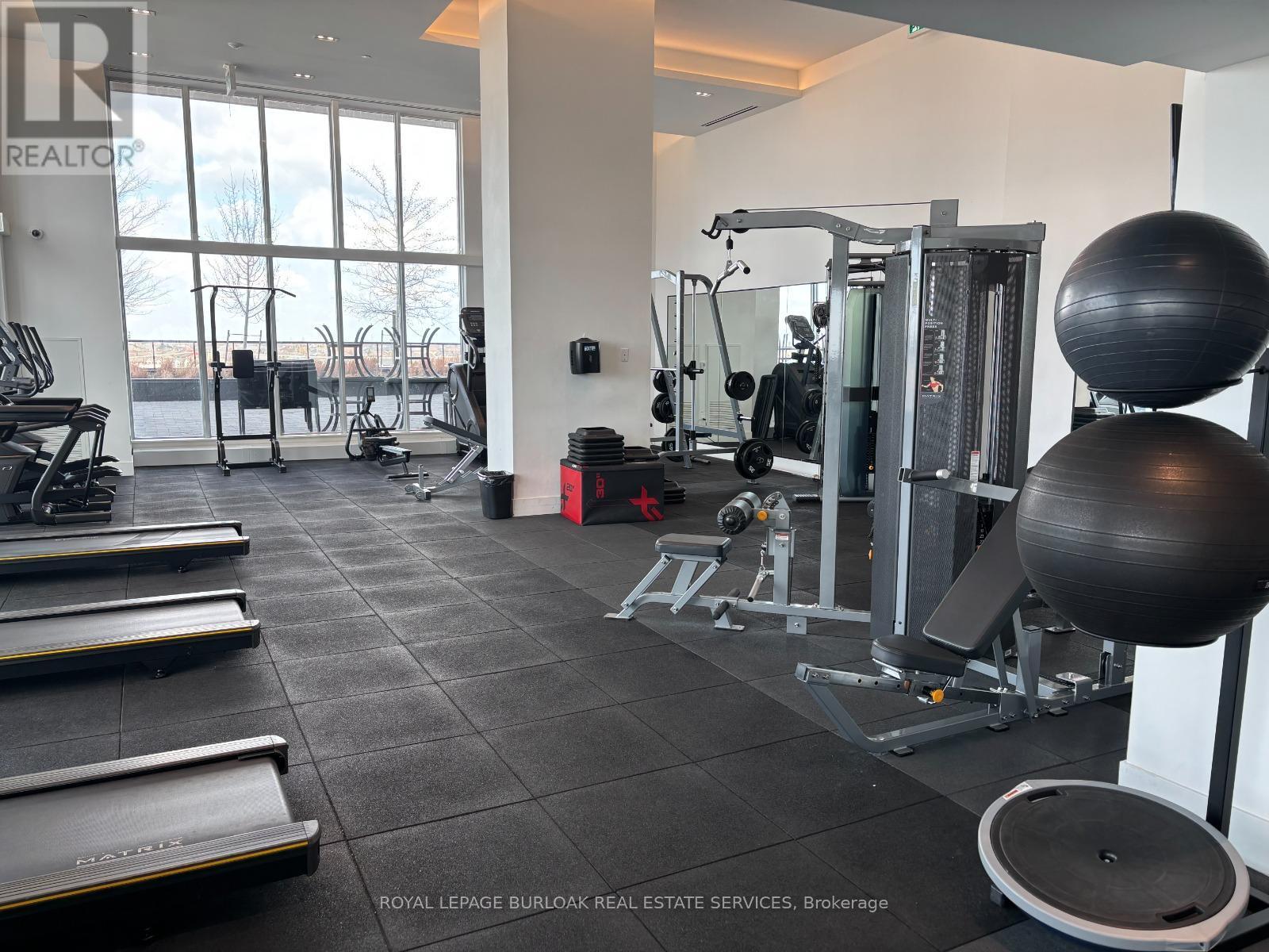 












701 - 2481 TAUNTON ROAD

,
Oakville,




Ontario
L6H0G3


