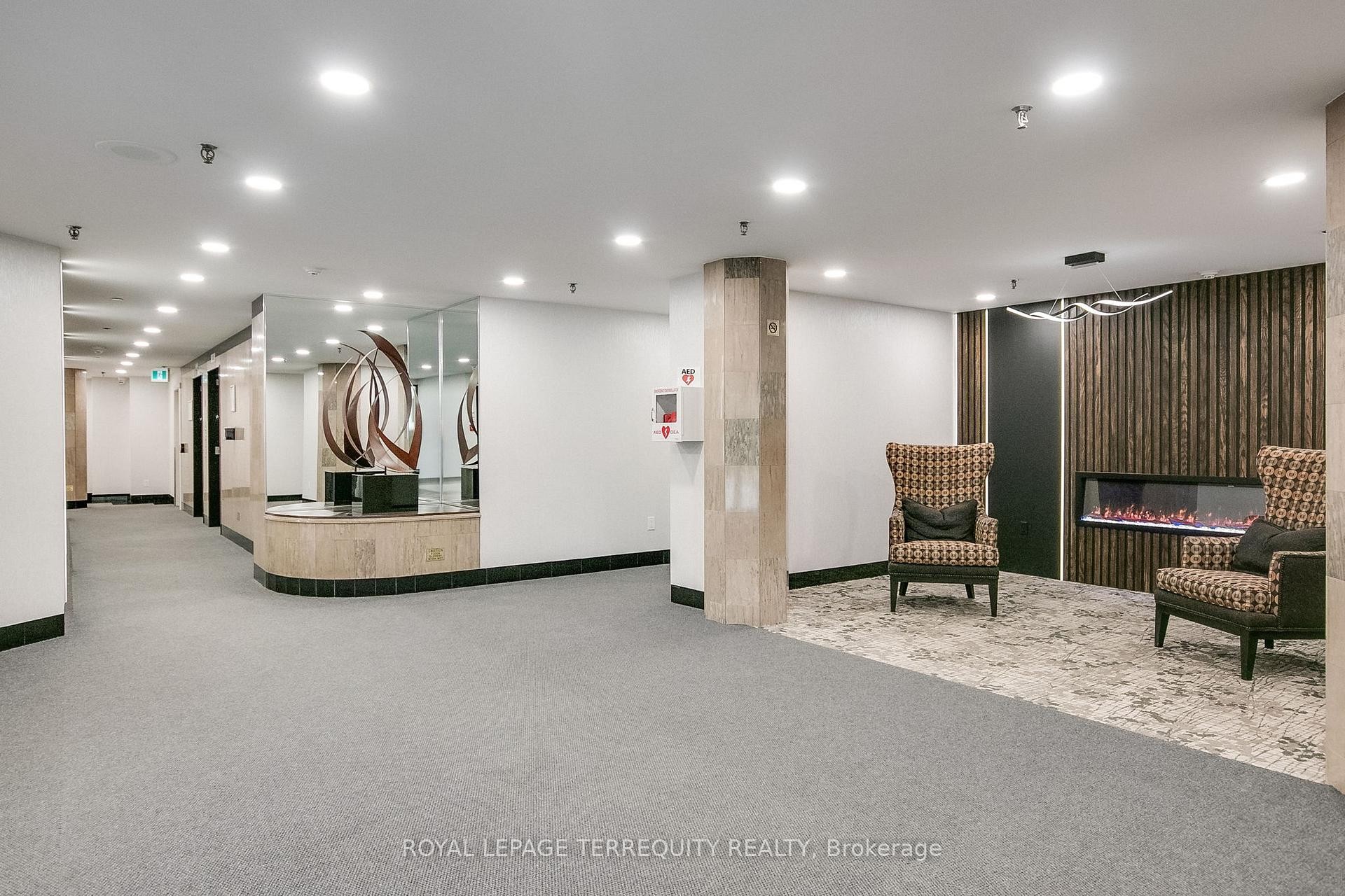 









1131


Steeles

Avenue West, 105,
Toronto,




ON
M2R 3W8

