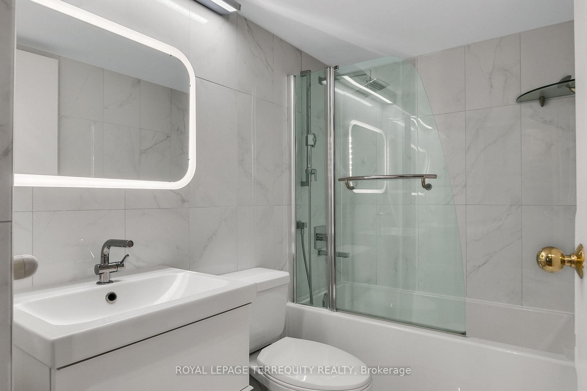









1131


Steeles

Avenue West, 105,
Toronto,




ON
M2R 3W8

