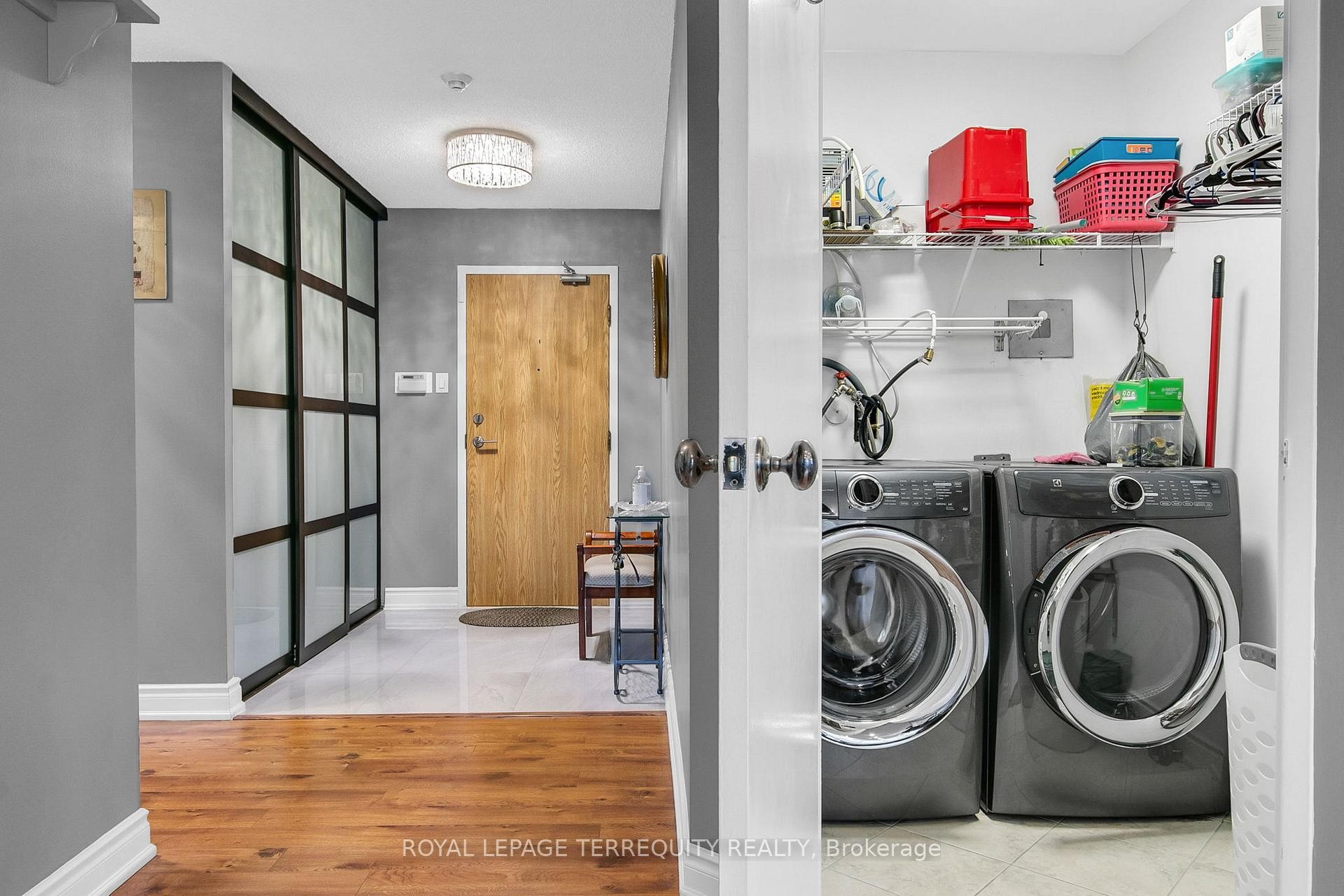









1131


Steeles

Avenue West, 105,
Toronto,




ON
M2R 3W8

