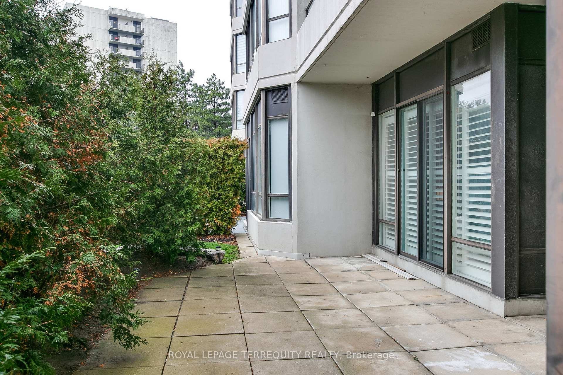 









1131


Steeles

Avenue West, 105,
Toronto,




ON
M2R 3W8

