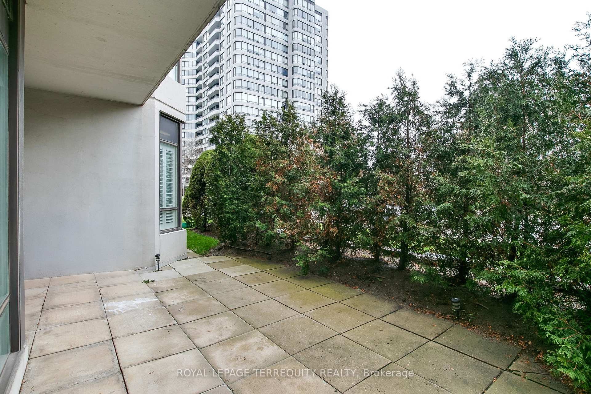 









1131


Steeles

Avenue West, 105,
Toronto,




ON
M2R 3W8

