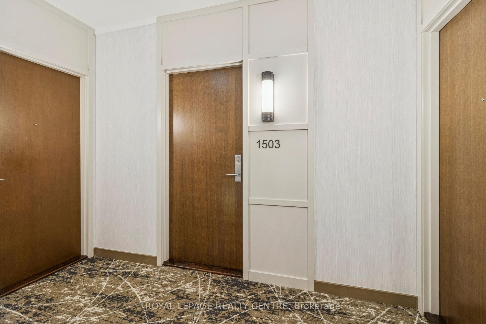 









1055


Southdown

Road, 1503,
Mississauga,




ON
L5J 0A3

