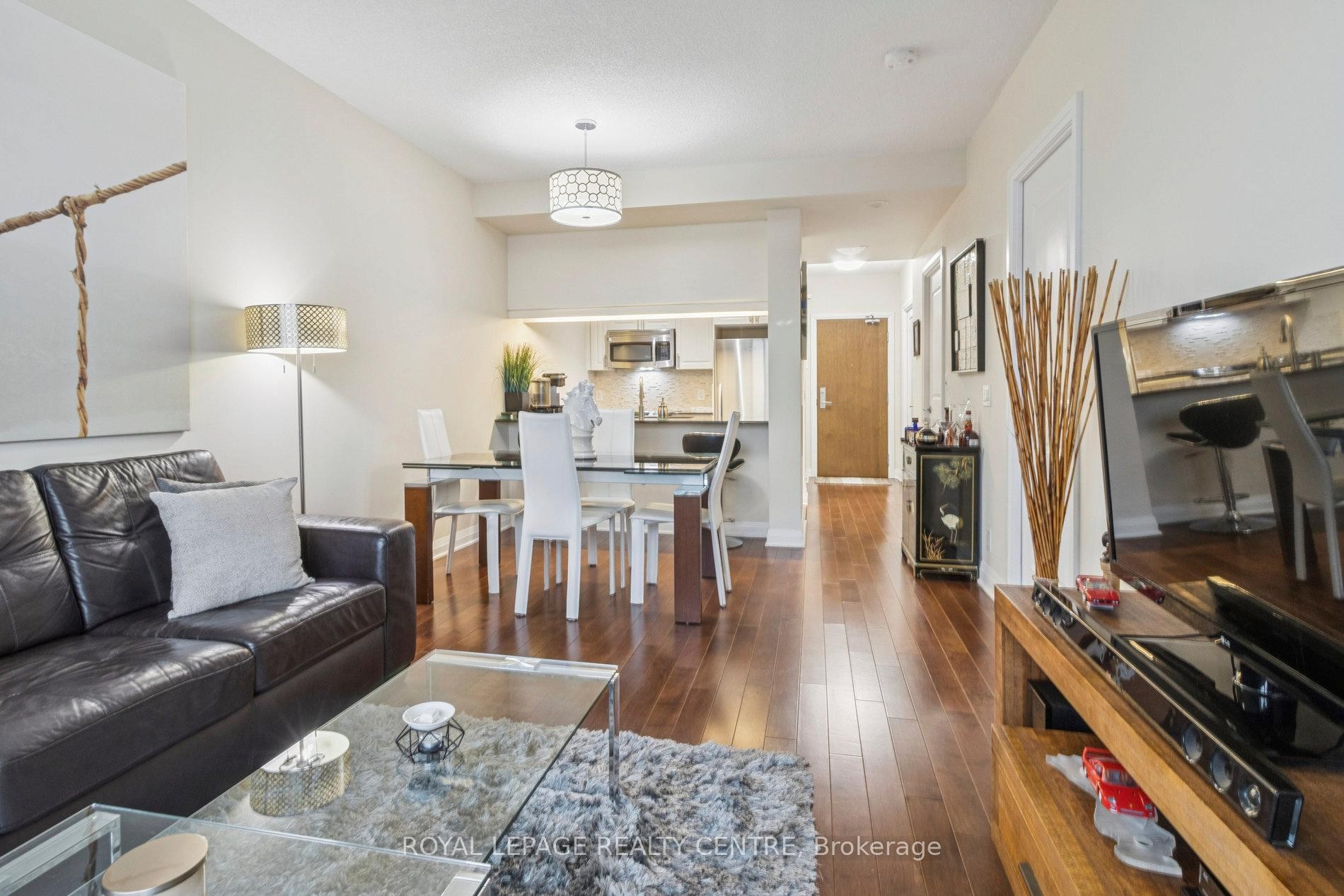 









1055


Southdown

Road, 1503,
Mississauga,




ON
L5J 0A3

