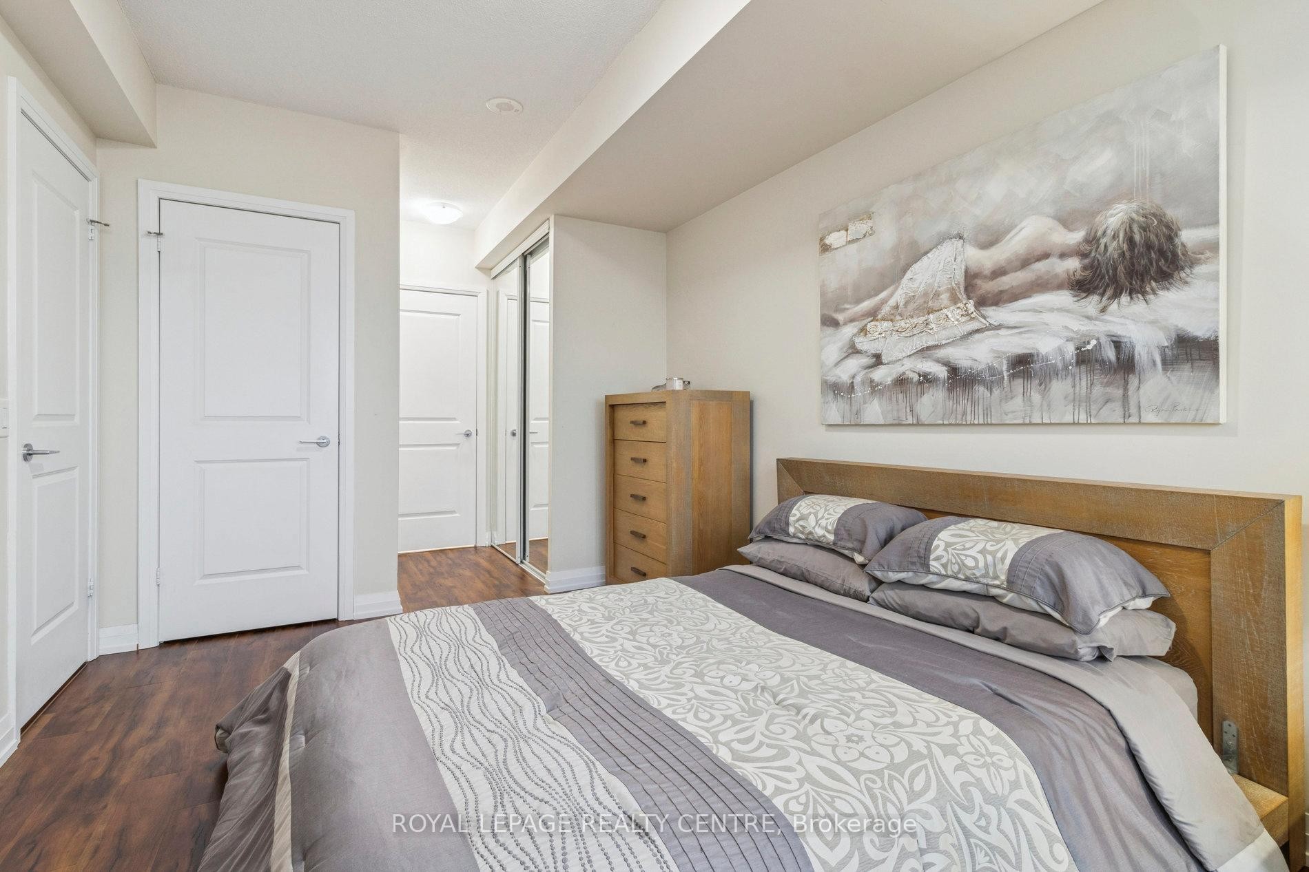 









1055


Southdown

Road, 1503,
Mississauga,




ON
L5J 0A3

