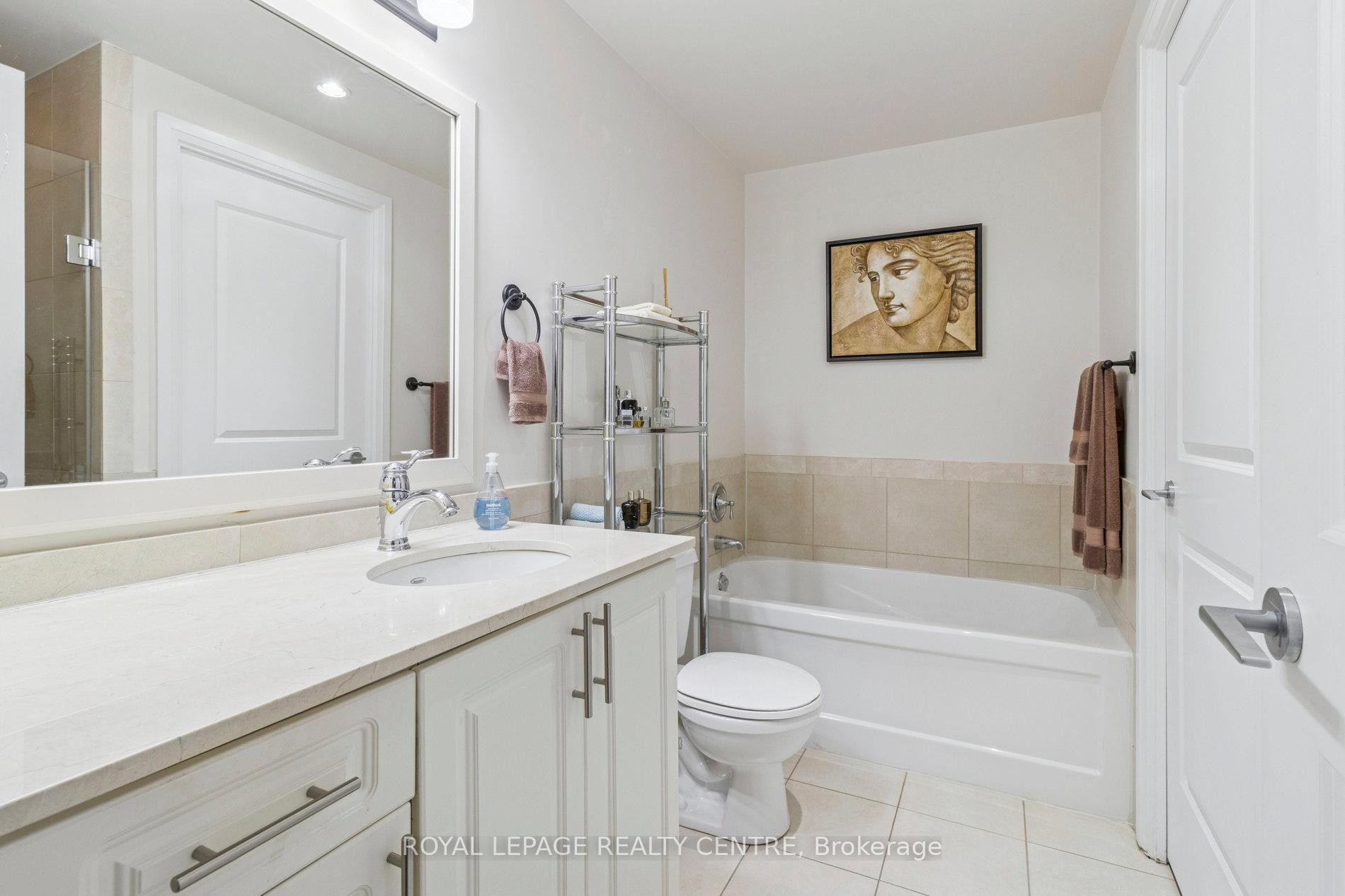 









1055


Southdown

Road, 1503,
Mississauga,




ON
L5J 0A3

