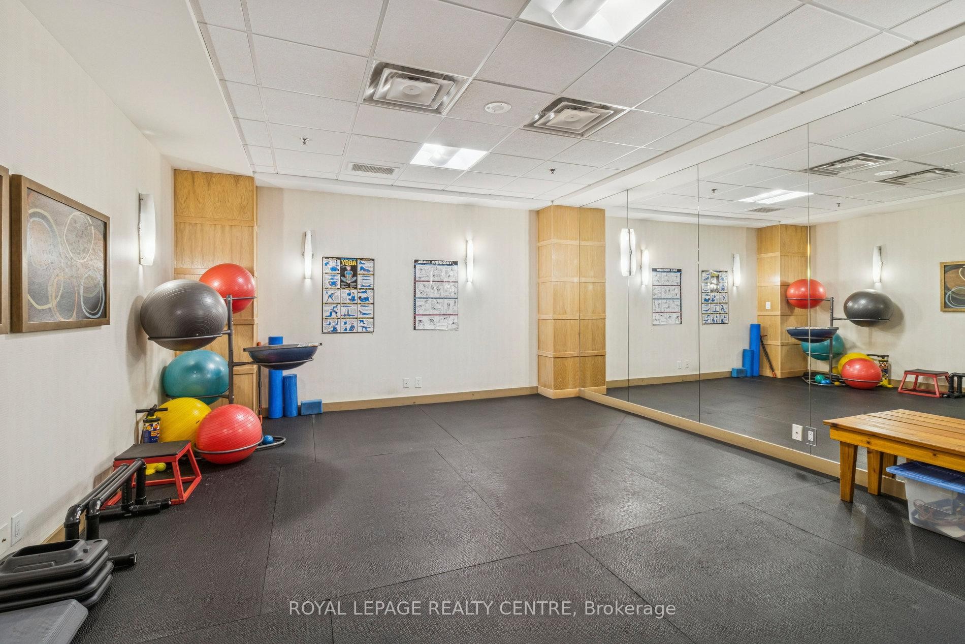 









1055


Southdown

Road, 1503,
Mississauga,




ON
L5J 0A3

