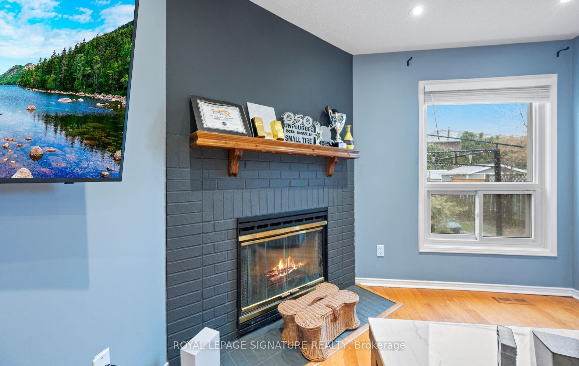 









7147


Harding

Crescent,
Mississauga,




ON
L5N 5P5

