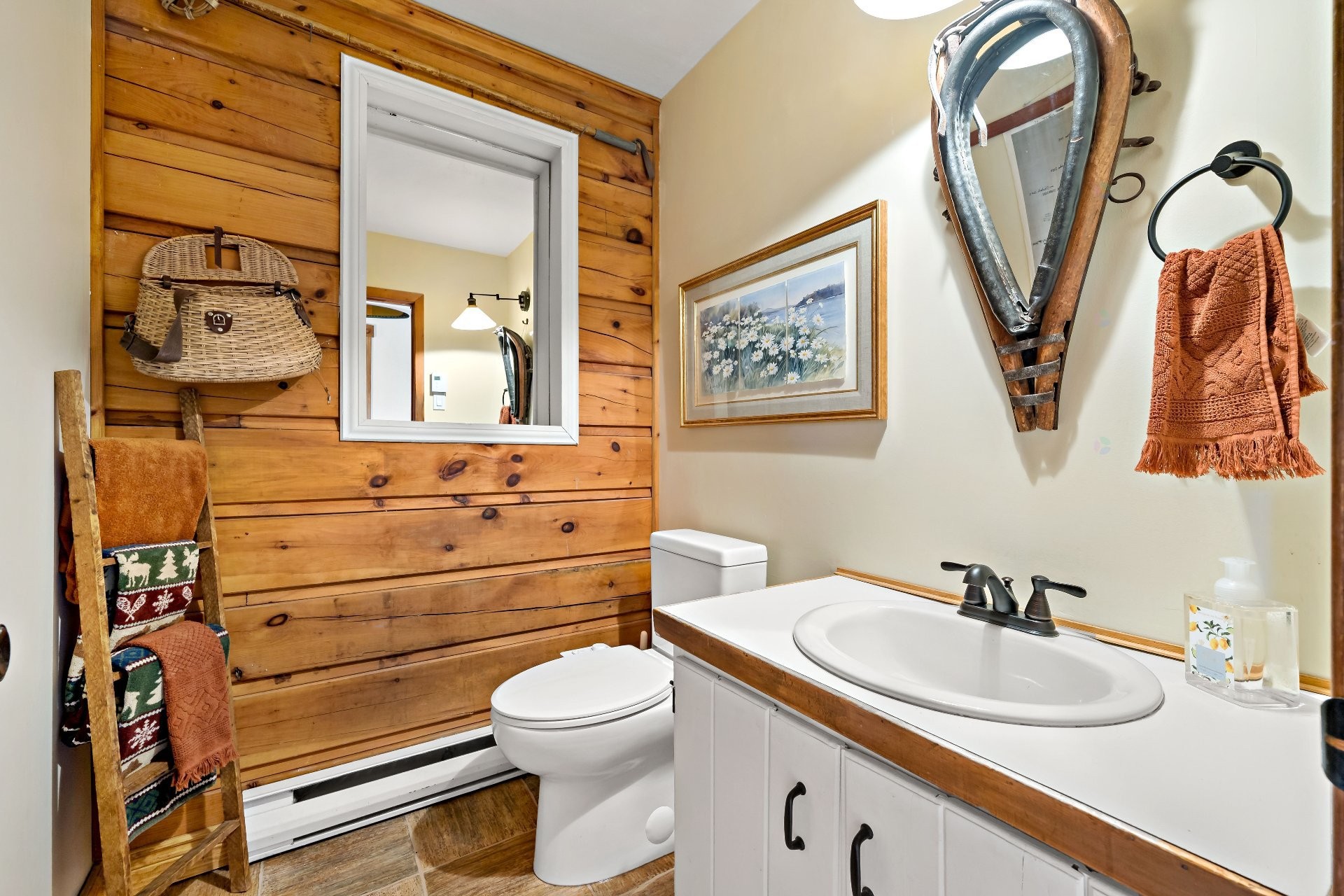 









177


Rue Cachée

,
Mont-Tremblant,




QC
J8E1G9

