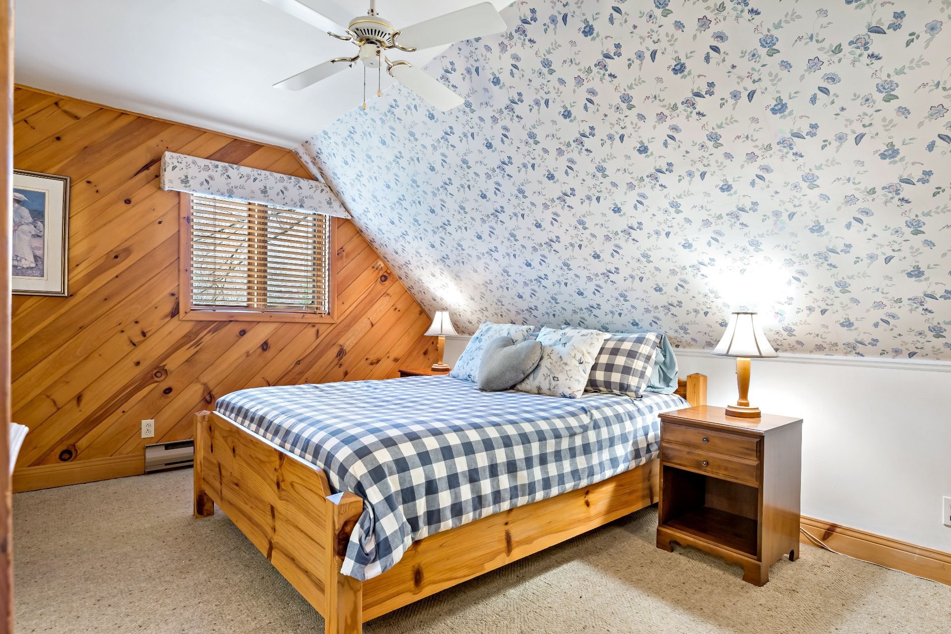 









177


Rue Cachée

,
Mont-Tremblant,




QC
J8E1G9

