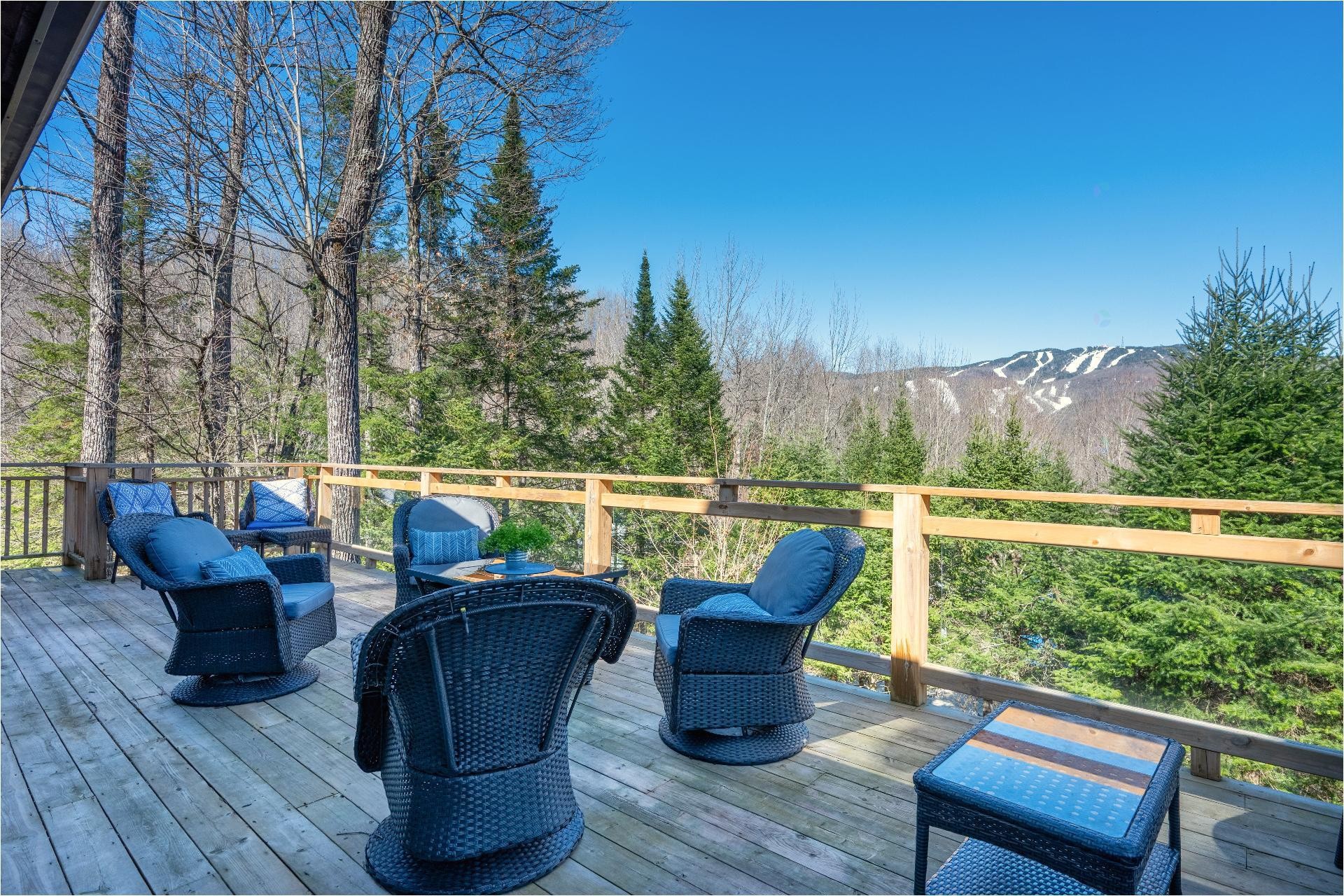 









177


Rue Cachée

,
Mont-Tremblant,




QC
J8E1G9

