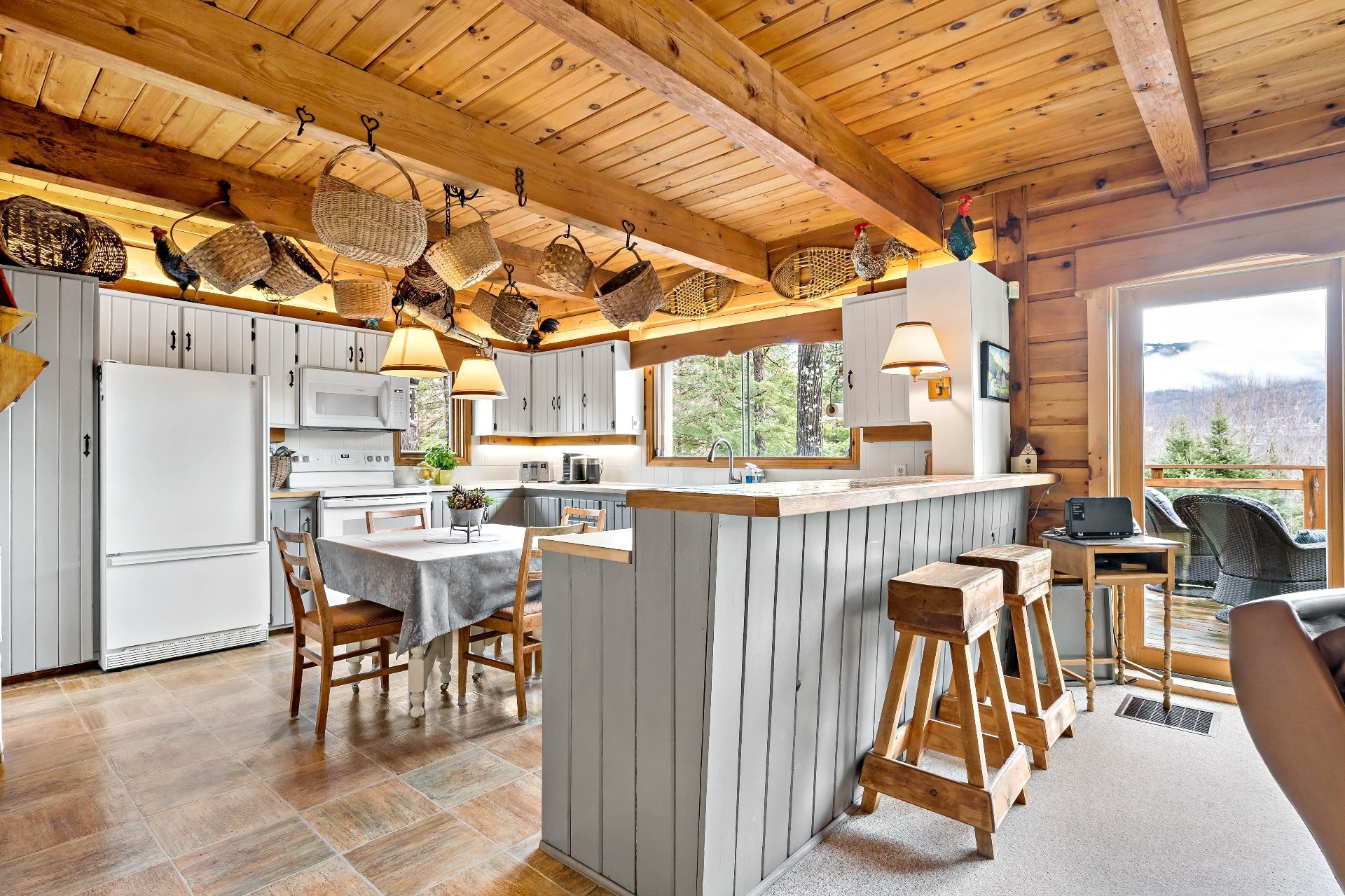 









177


Rue Cachée

,
Mont-Tremblant,




QC
J8E1G9

