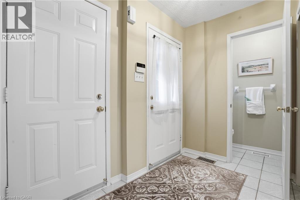 












2665 THOMAS Street Unit# 38

,
Mississauga,




Ontario
L5M6G5


